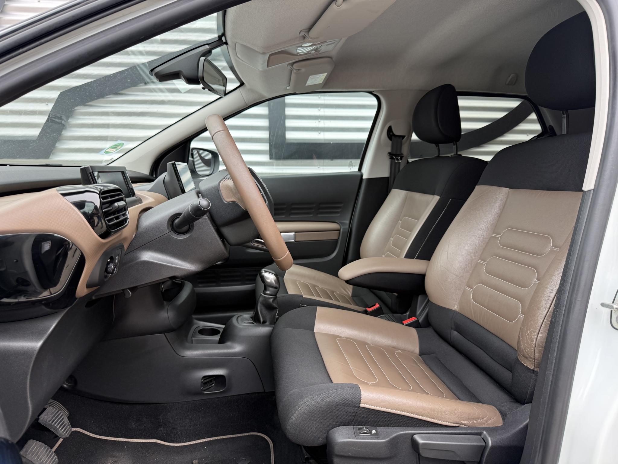Foto van Citroen C4 Cactus