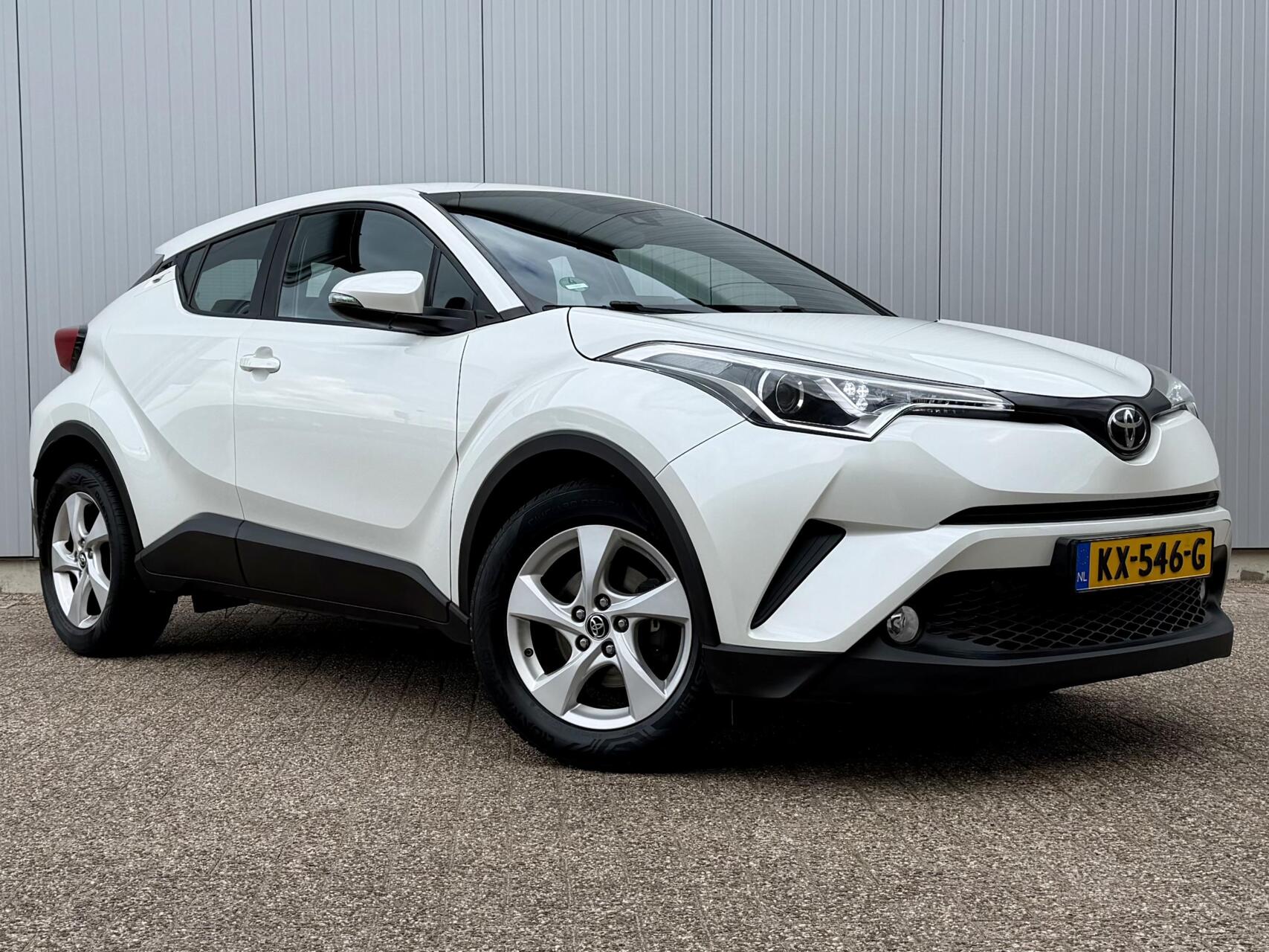 Foto van Toyota Toyota C-hr