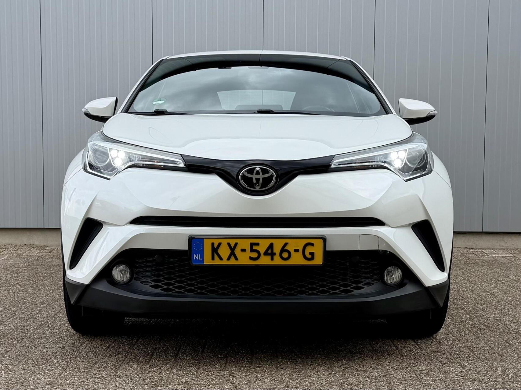 Foto van Toyota Toyota C-hr