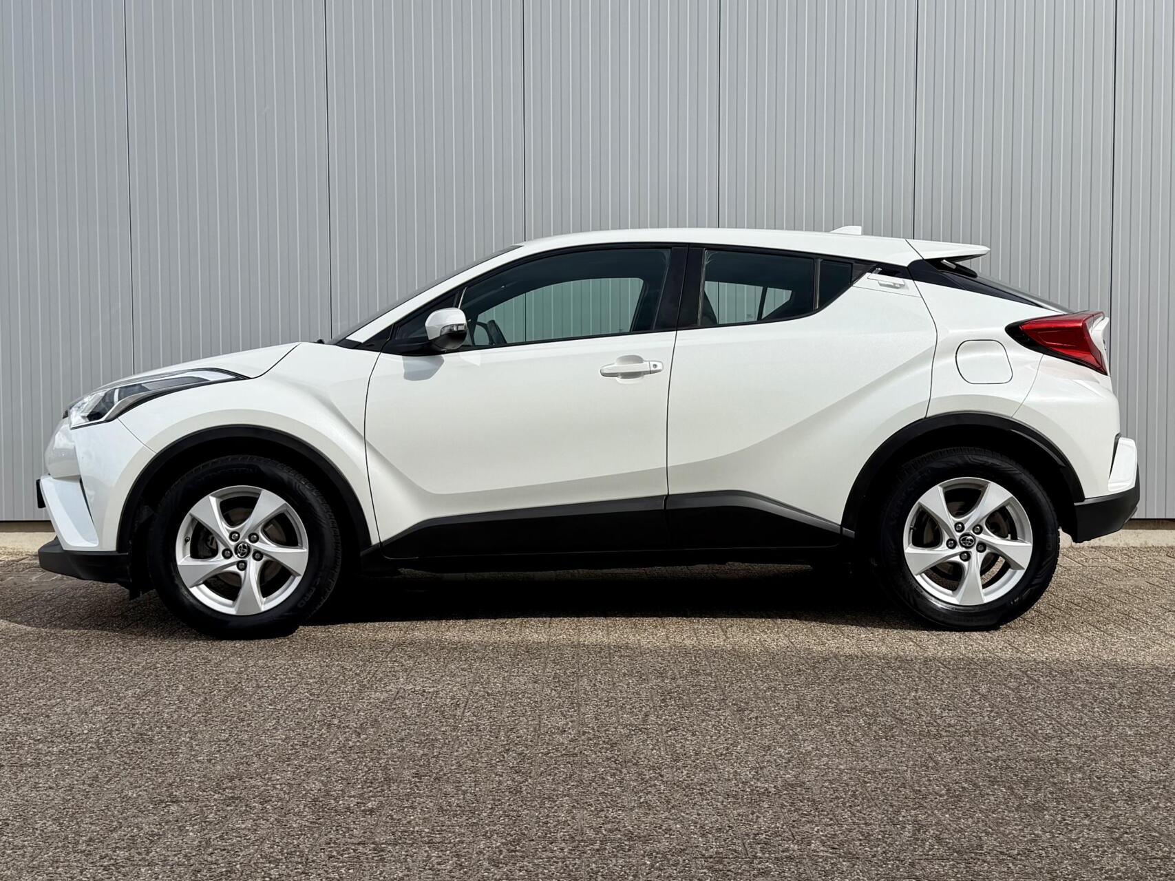 Foto van Toyota Toyota C-hr