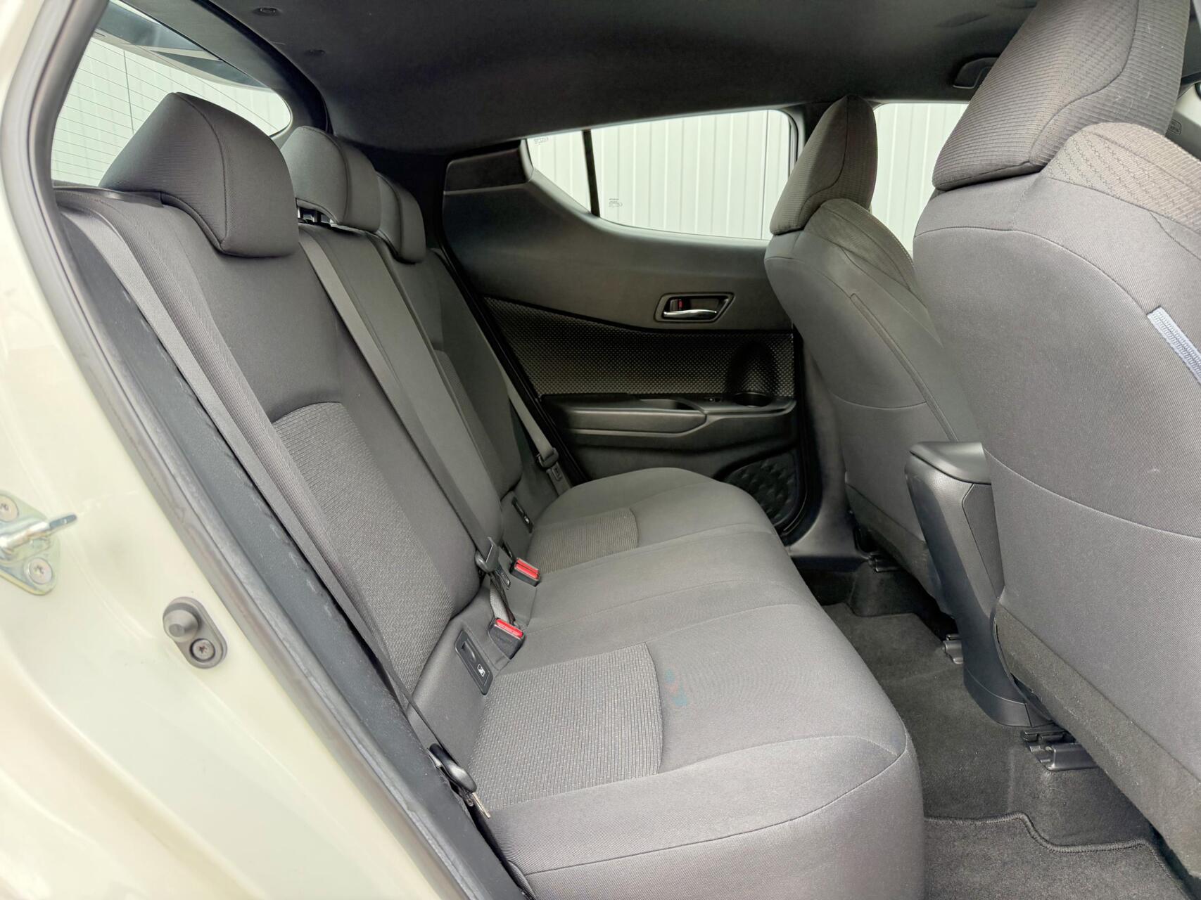 Foto van Toyota Toyota C-hr