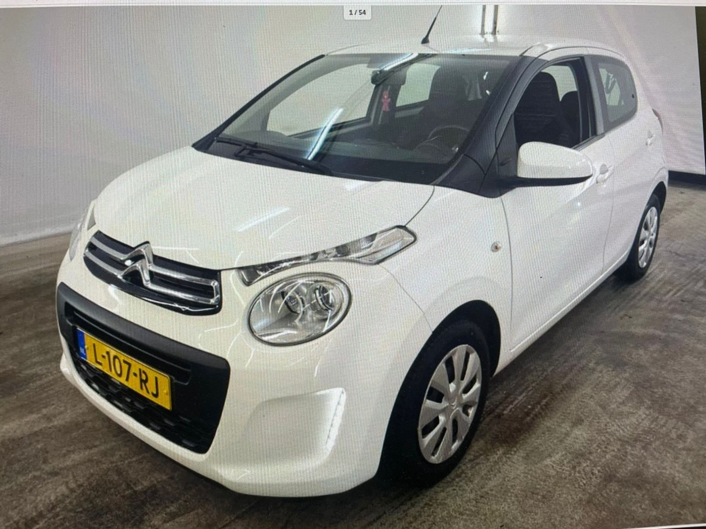 Citroen C1 1.0 VTi Feel CAMERA / CARPLAY / ANDROID / AIRCO 2021 - voorkant