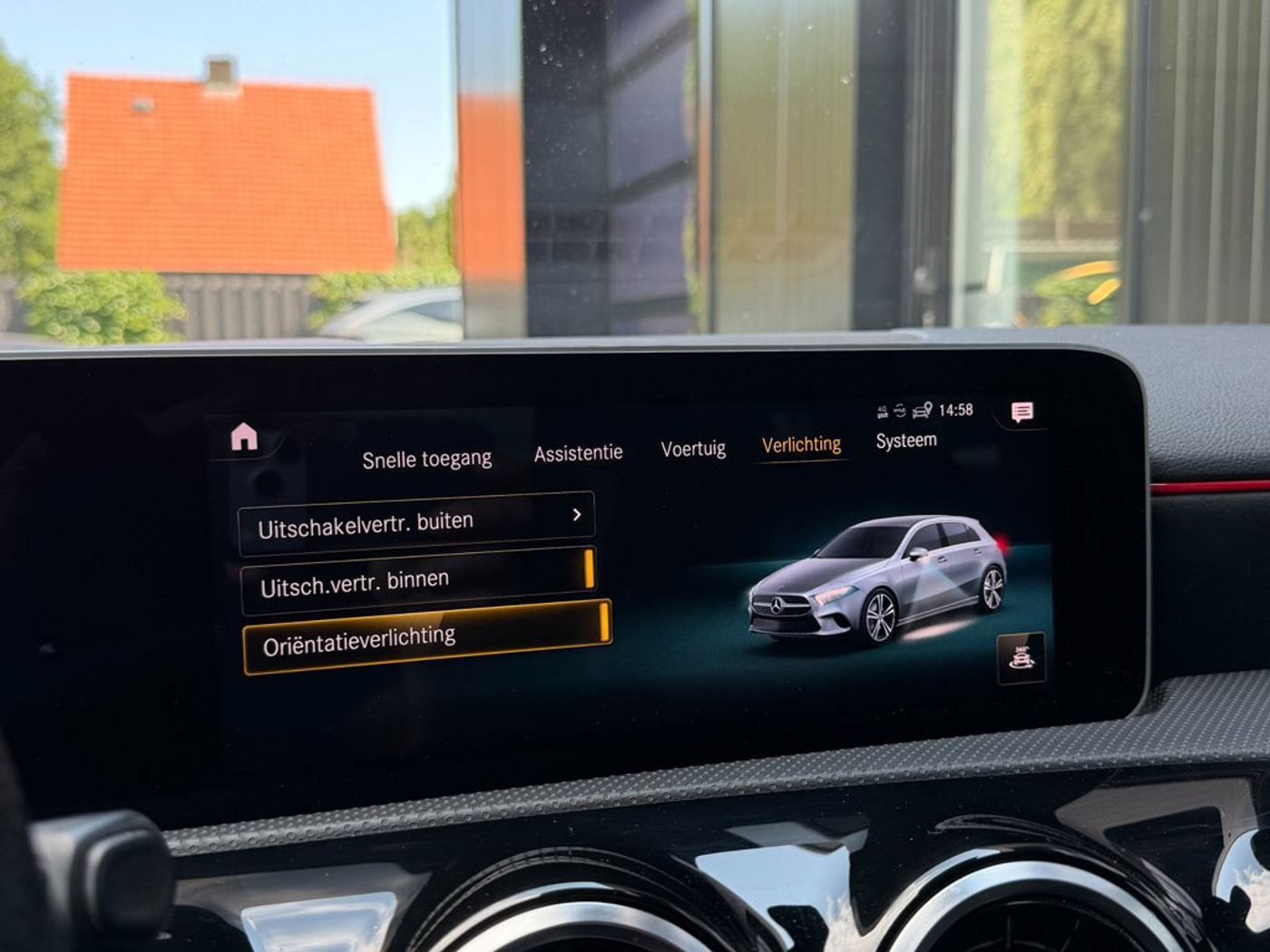 Foto van Mercedes-Benz A 200