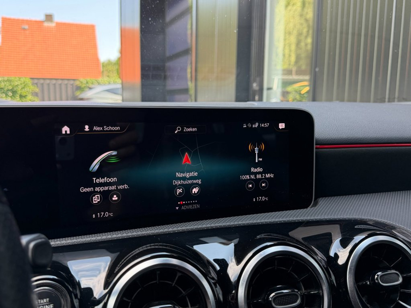Foto van Mercedes-Benz A 200