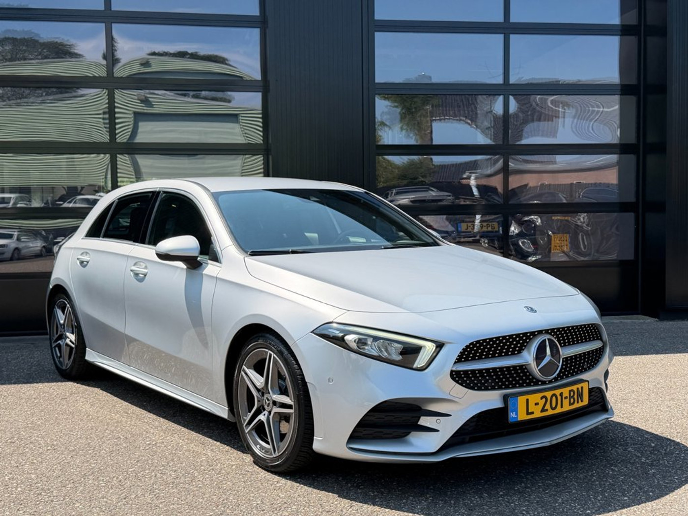 Foto van Mercedes-Benz A 200