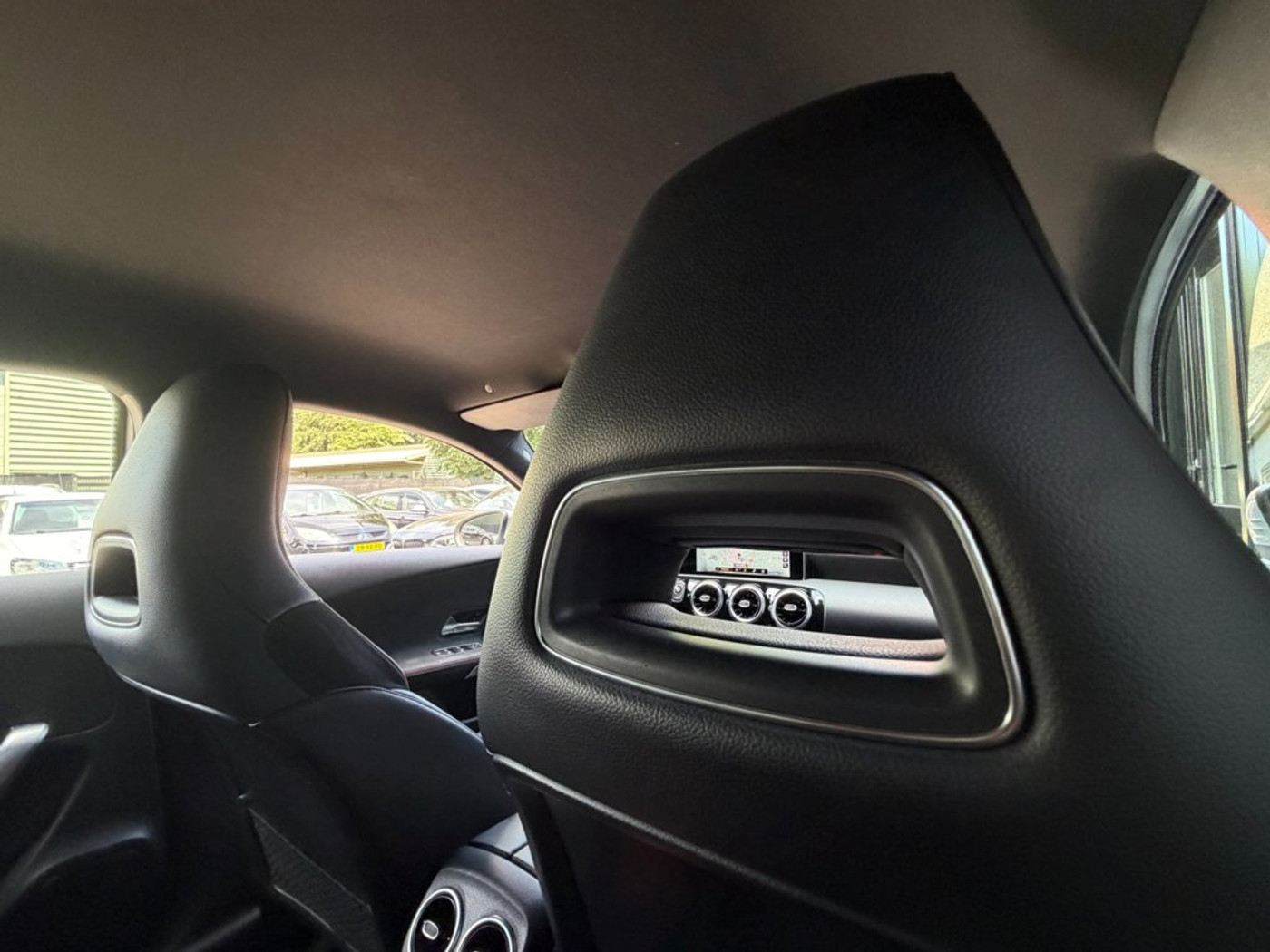 Foto van Mercedes-Benz A 200