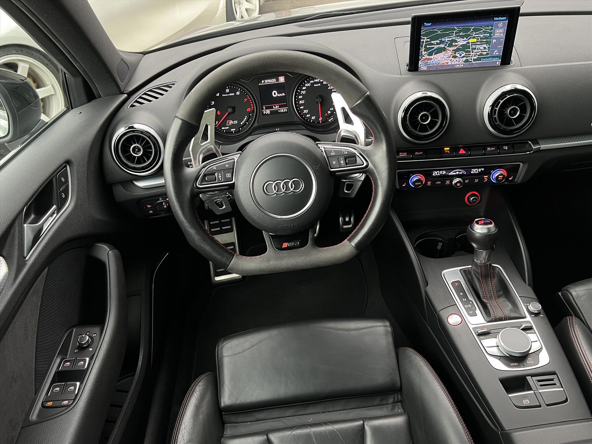 Foto van Audi RS 3 Sportback