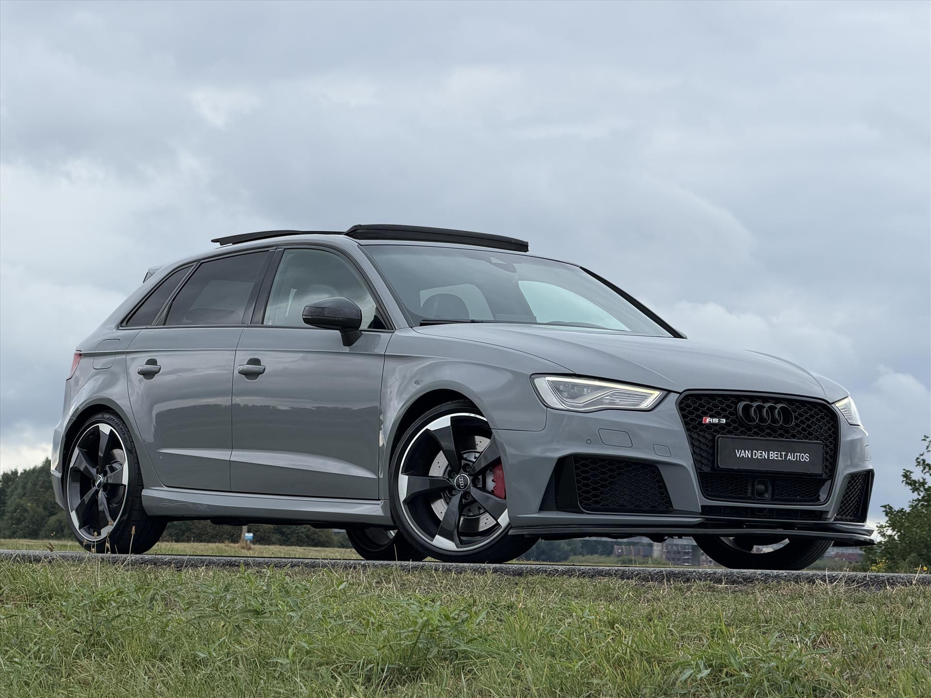 Foto van Audi RS 3 Sportback