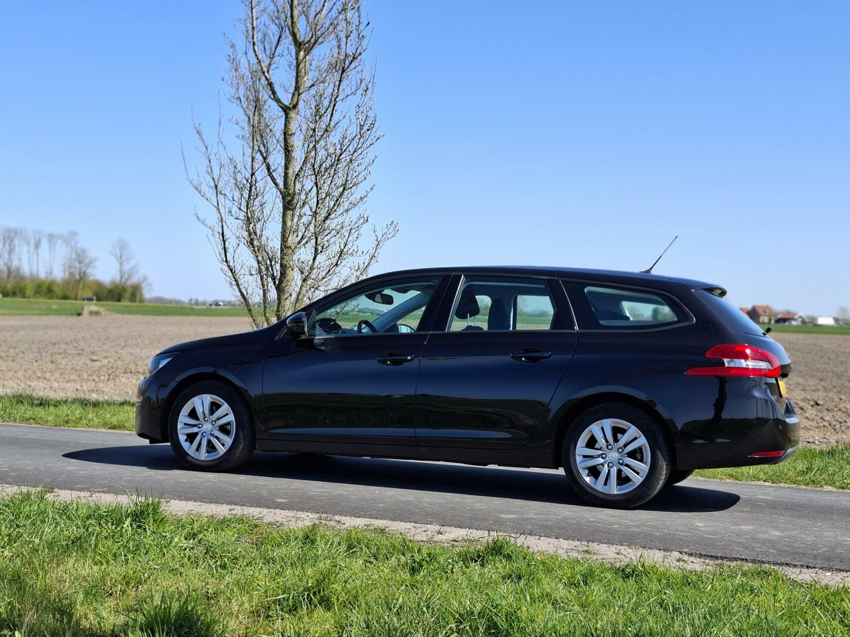 Foto van Peugeot 308 SW