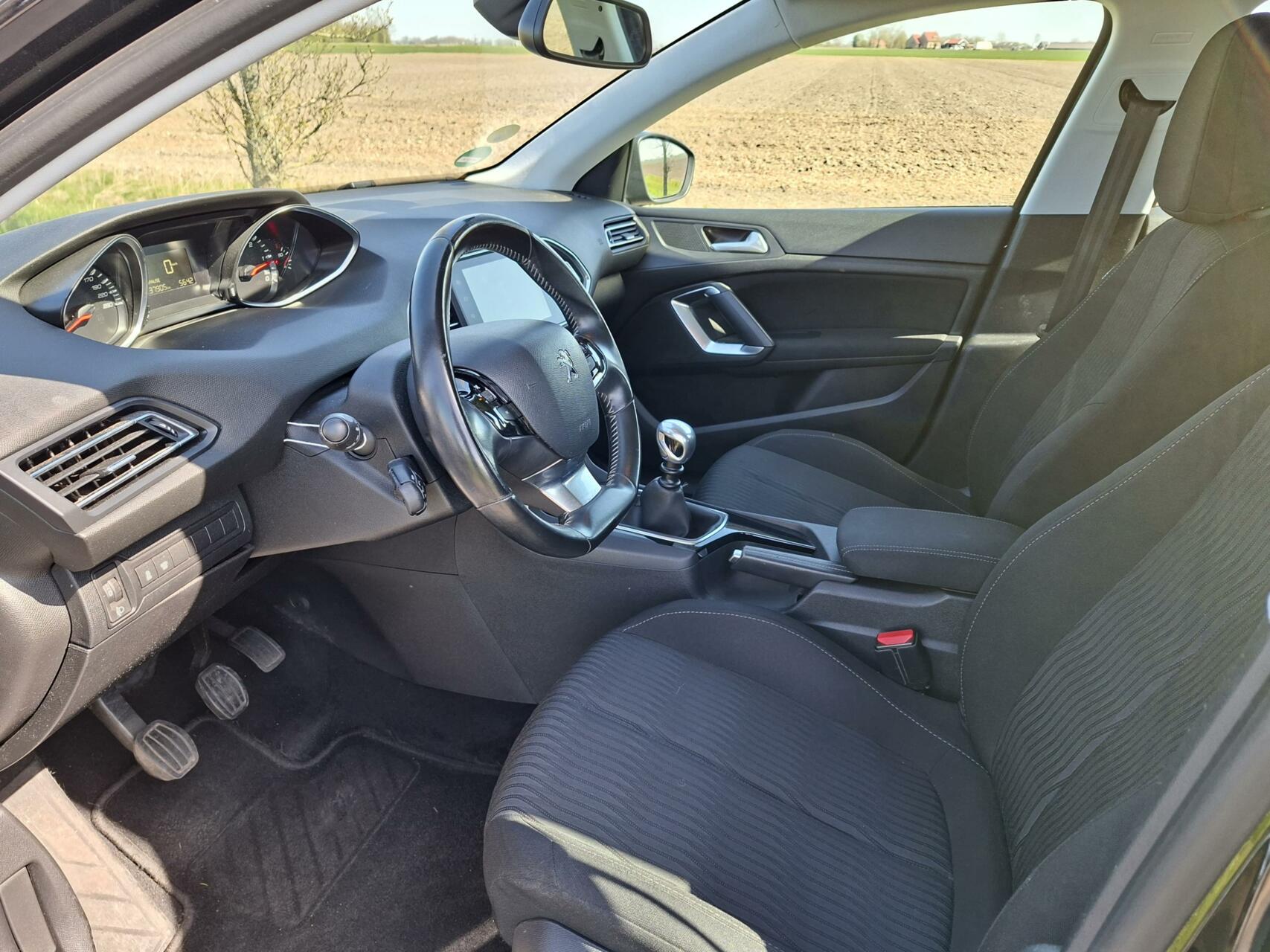 Foto van Peugeot 308 SW
