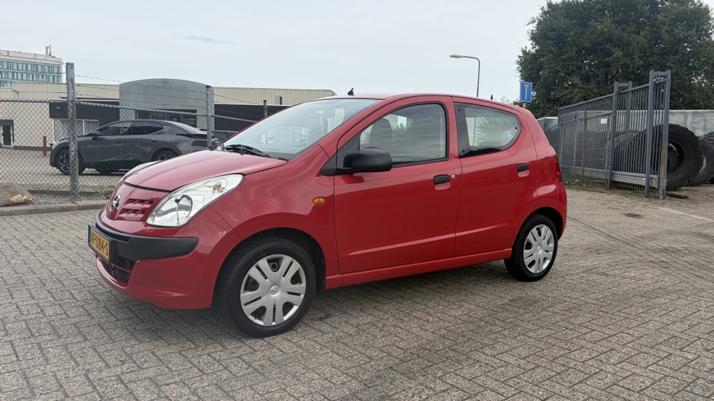 Nissan Nissan Pixo 1.0 Visia 2010 - voorkant
