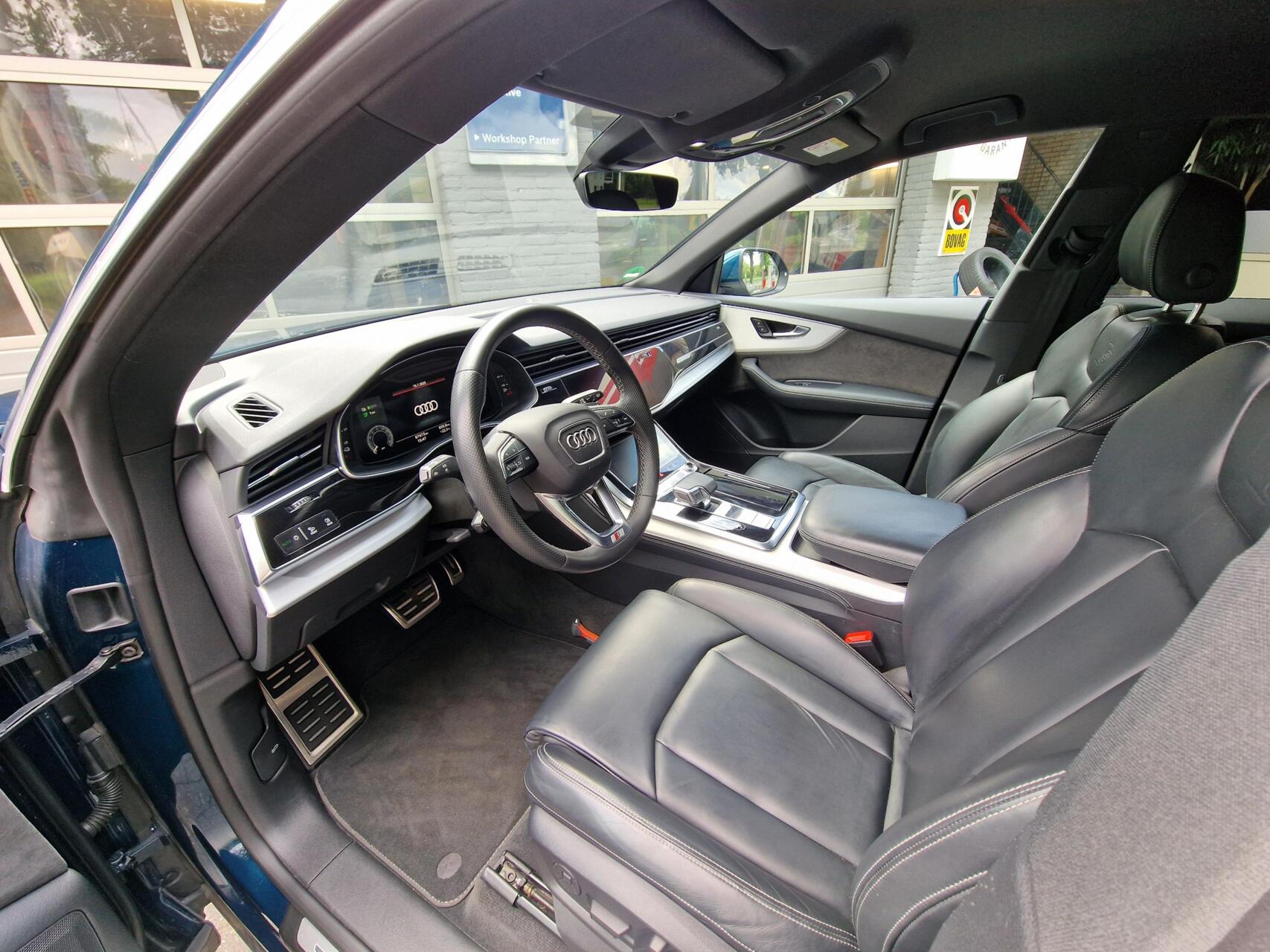 Foto van Audi Q8