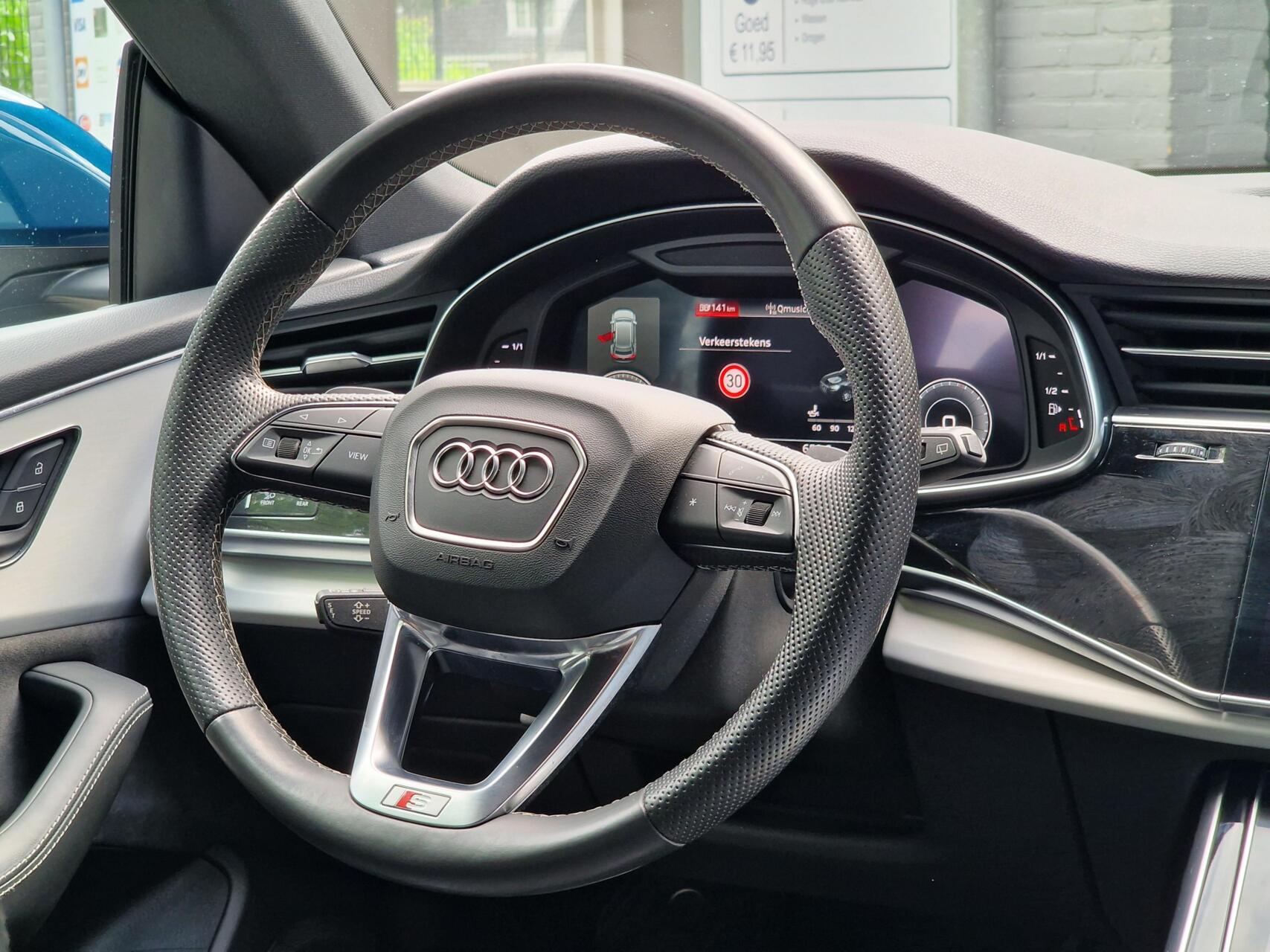 Foto van Audi Q8
