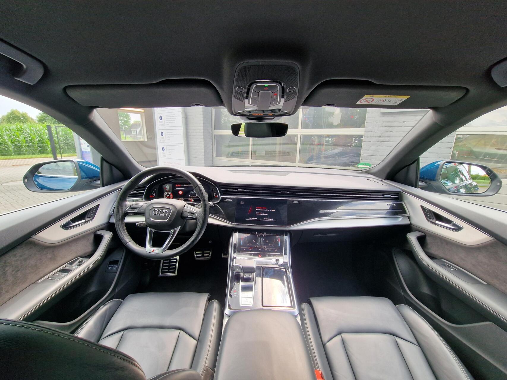 Foto van Audi Q8