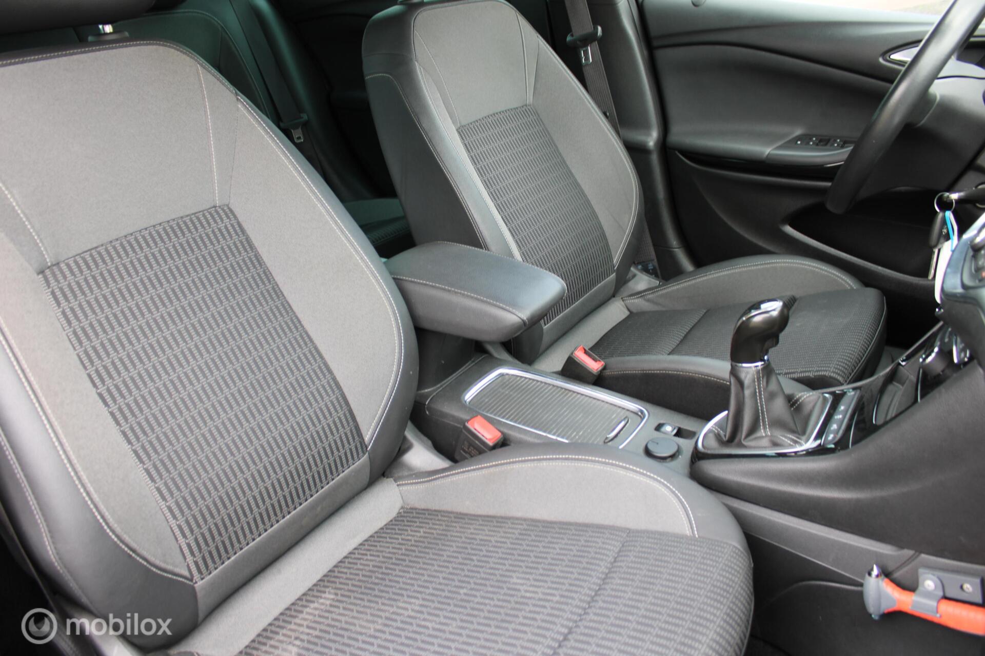 Foto van Opel Astra Sports Tourer