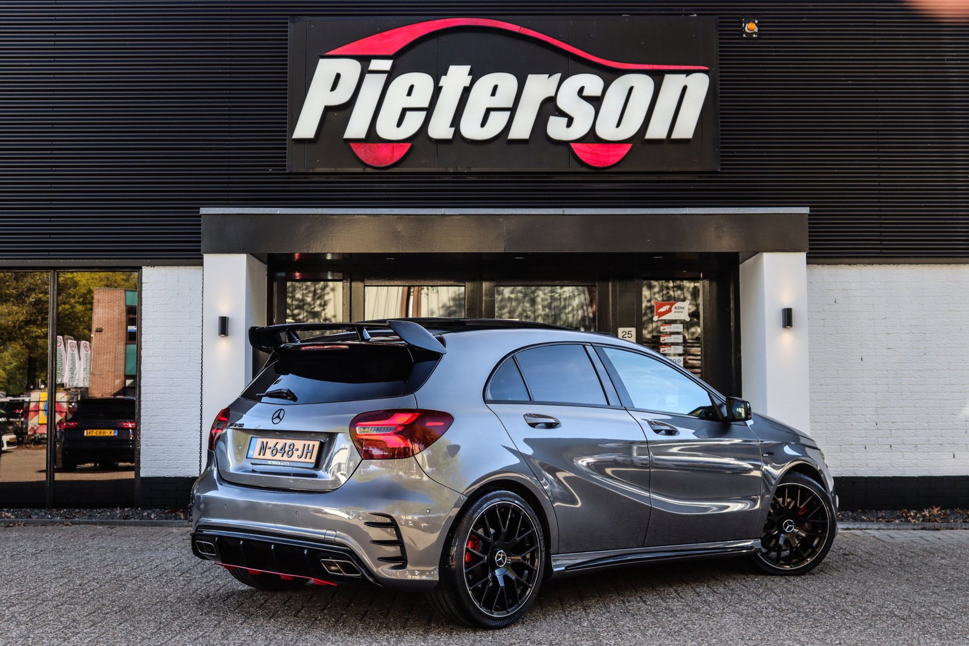 Foto van Mercedes-Benz A 250