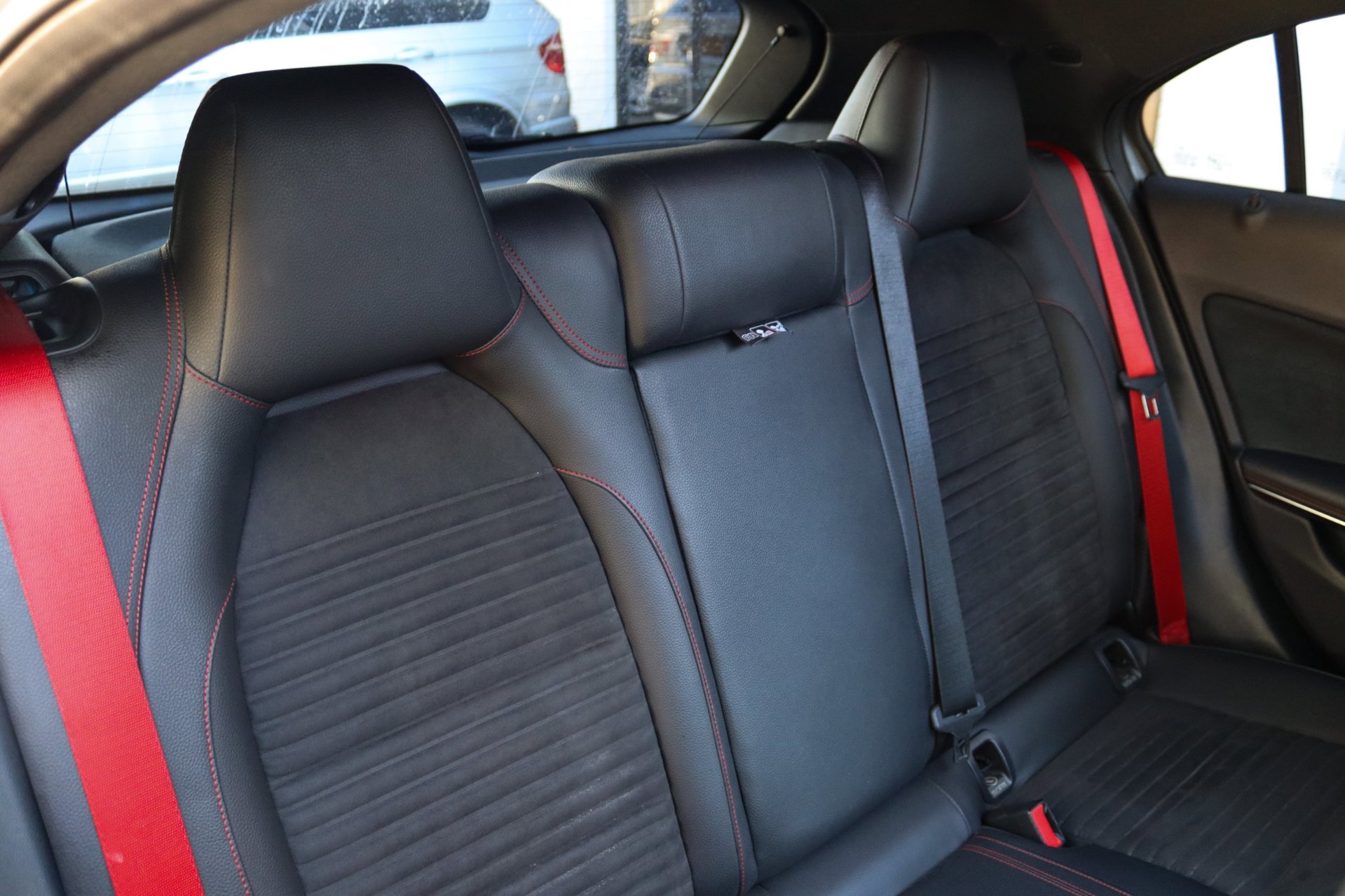 Foto van Mercedes-Benz A 250