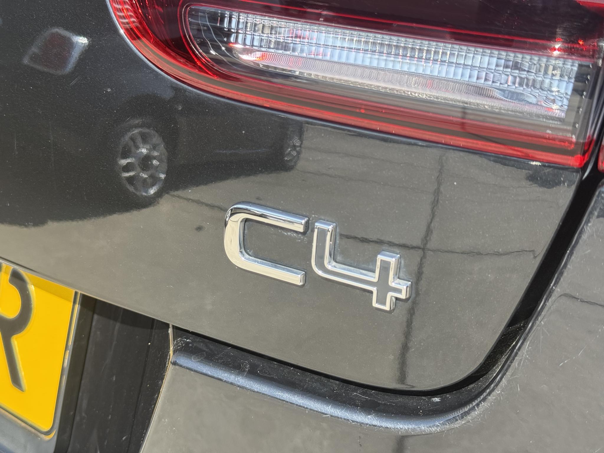 Foto van Citroen C4 Cactus