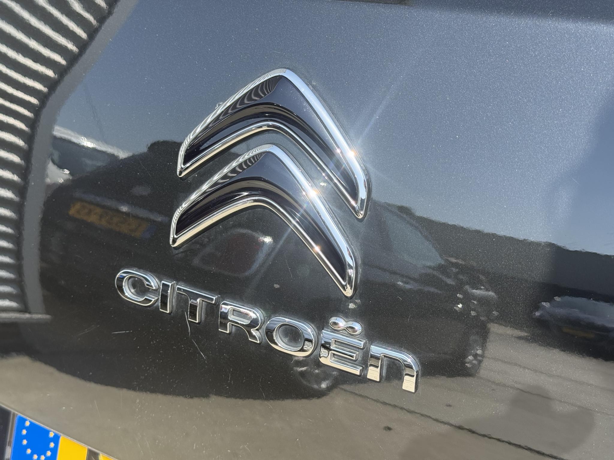 Foto van Citroen C4 Cactus