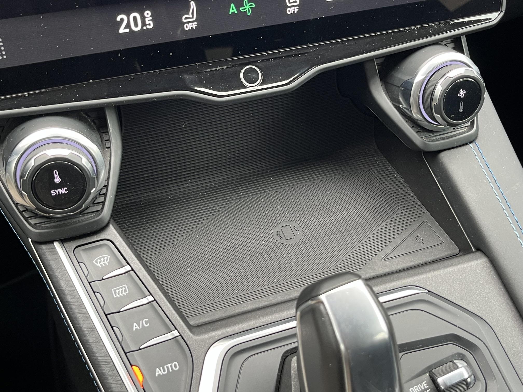 Foto van Lynk&co LYNK & Co 01