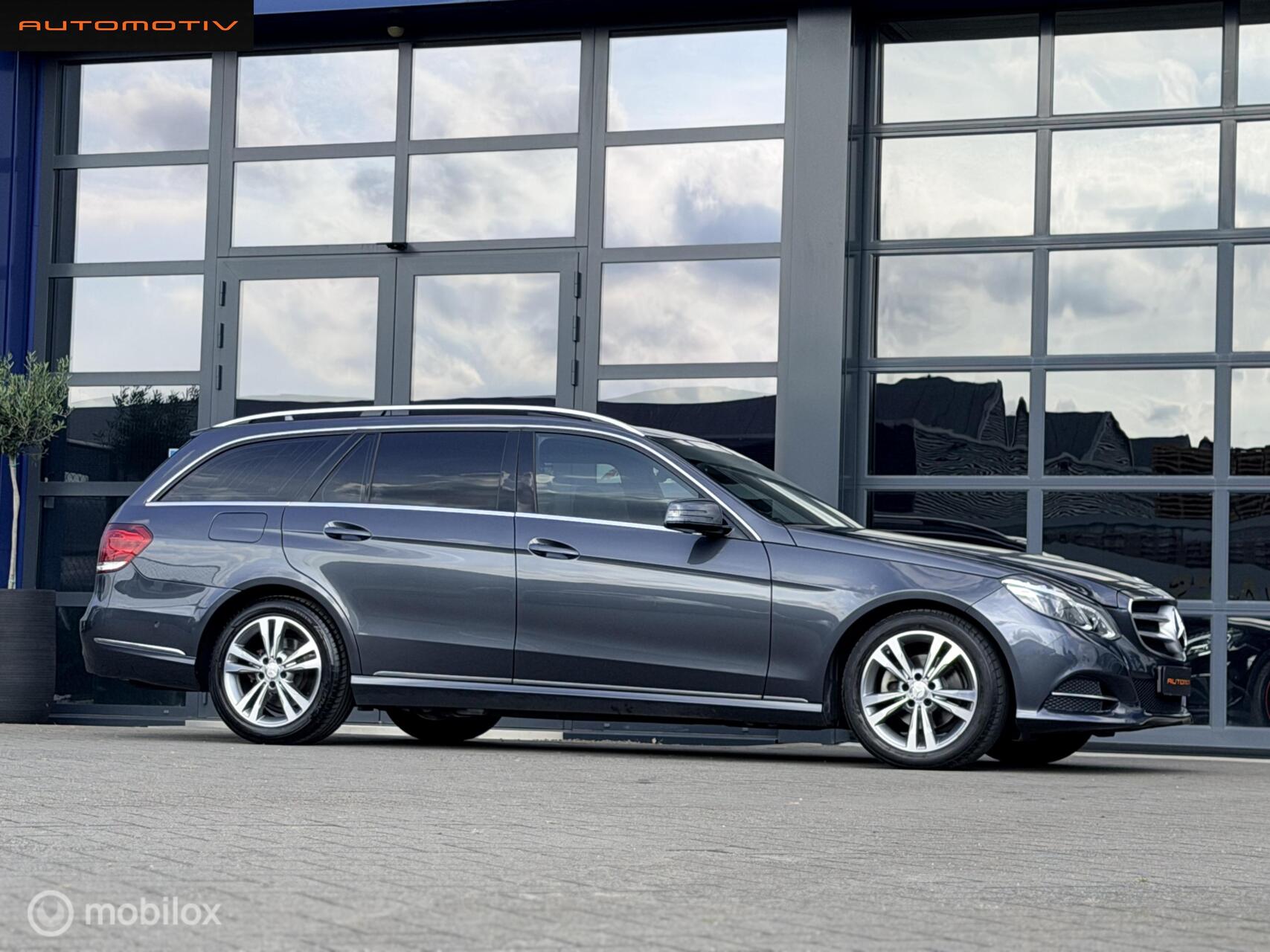 Foto van Mercedes-Benz E 200