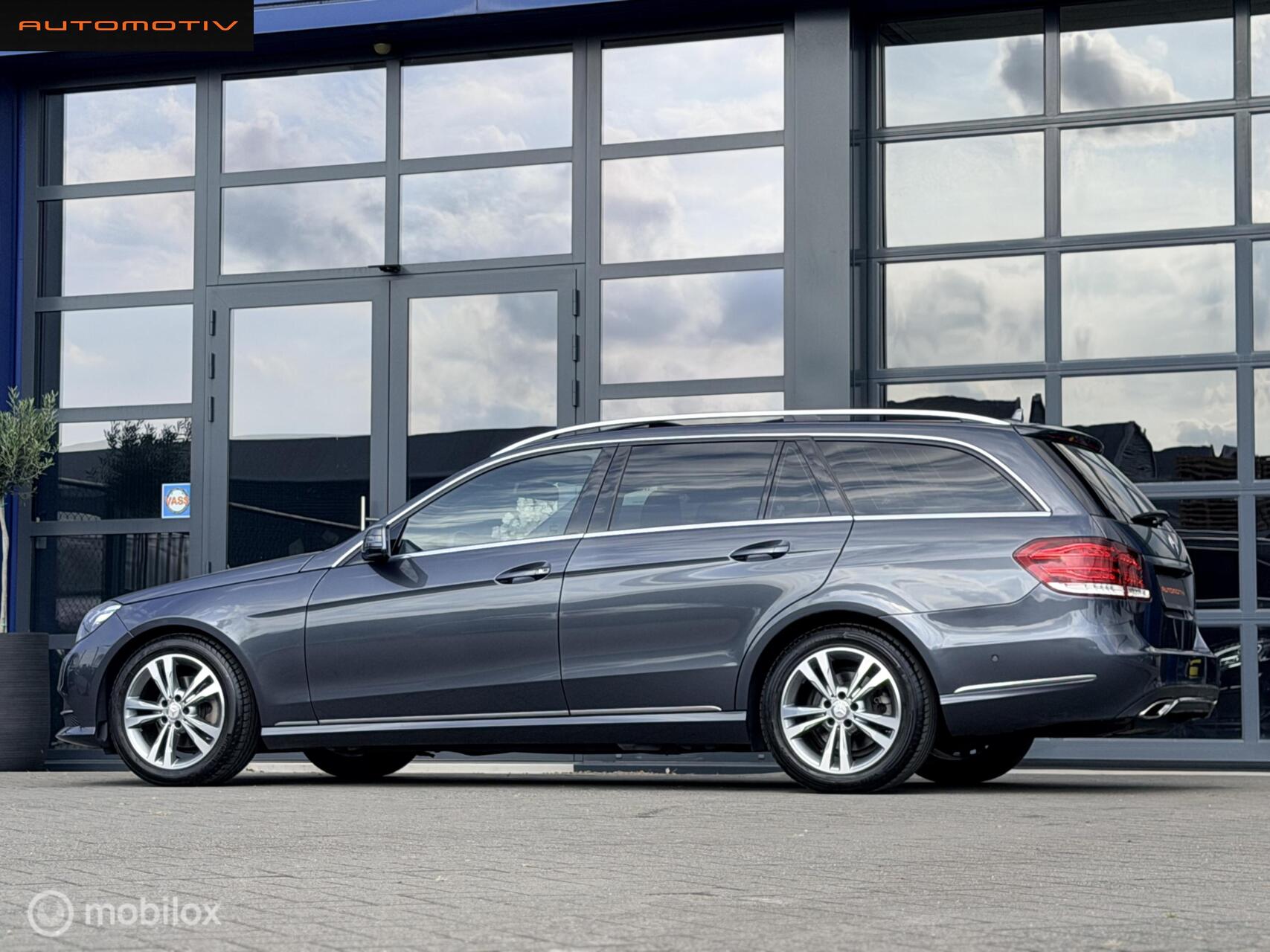 Foto van Mercedes-Benz E 200