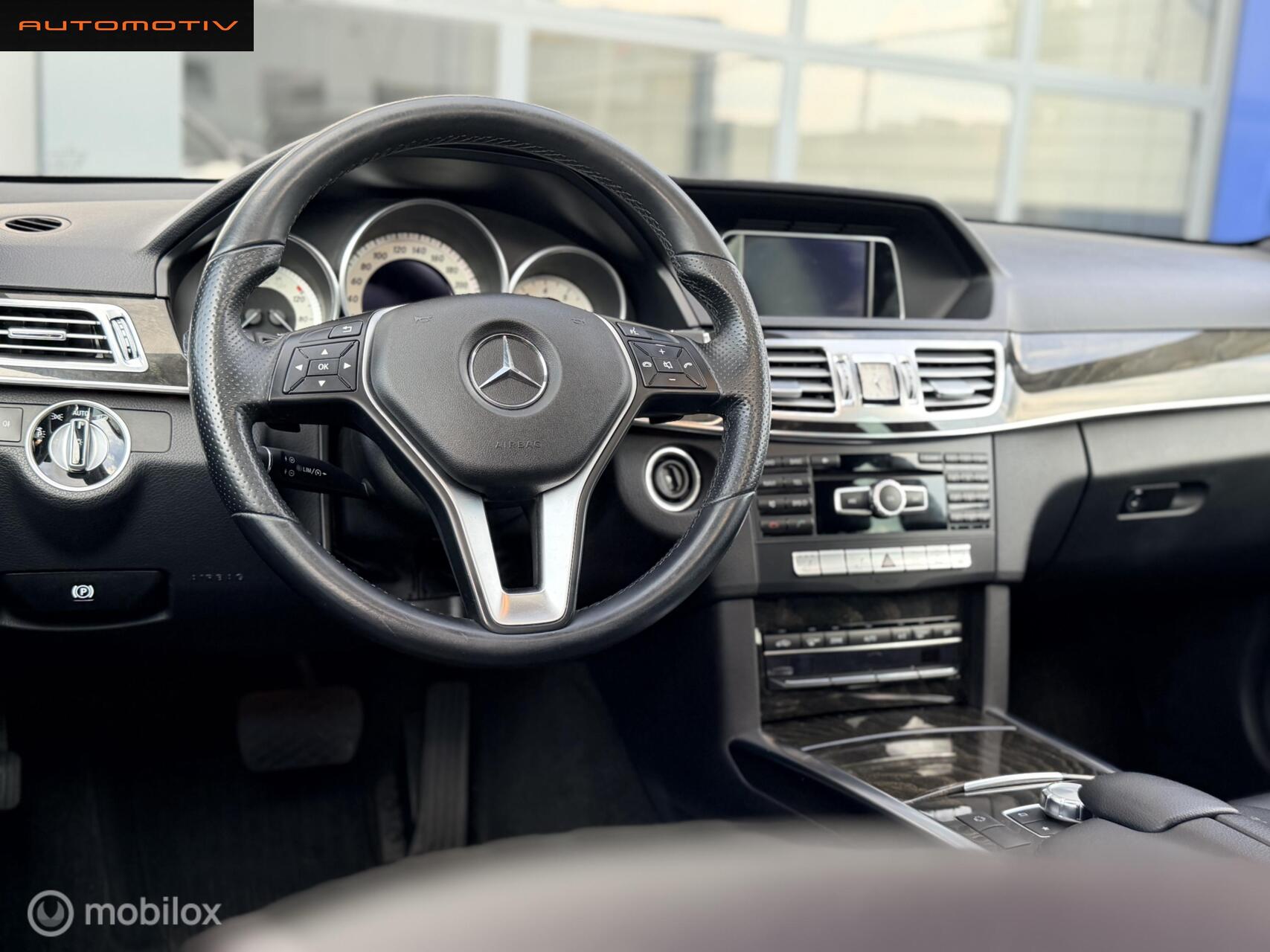 Foto van Mercedes-Benz E 200