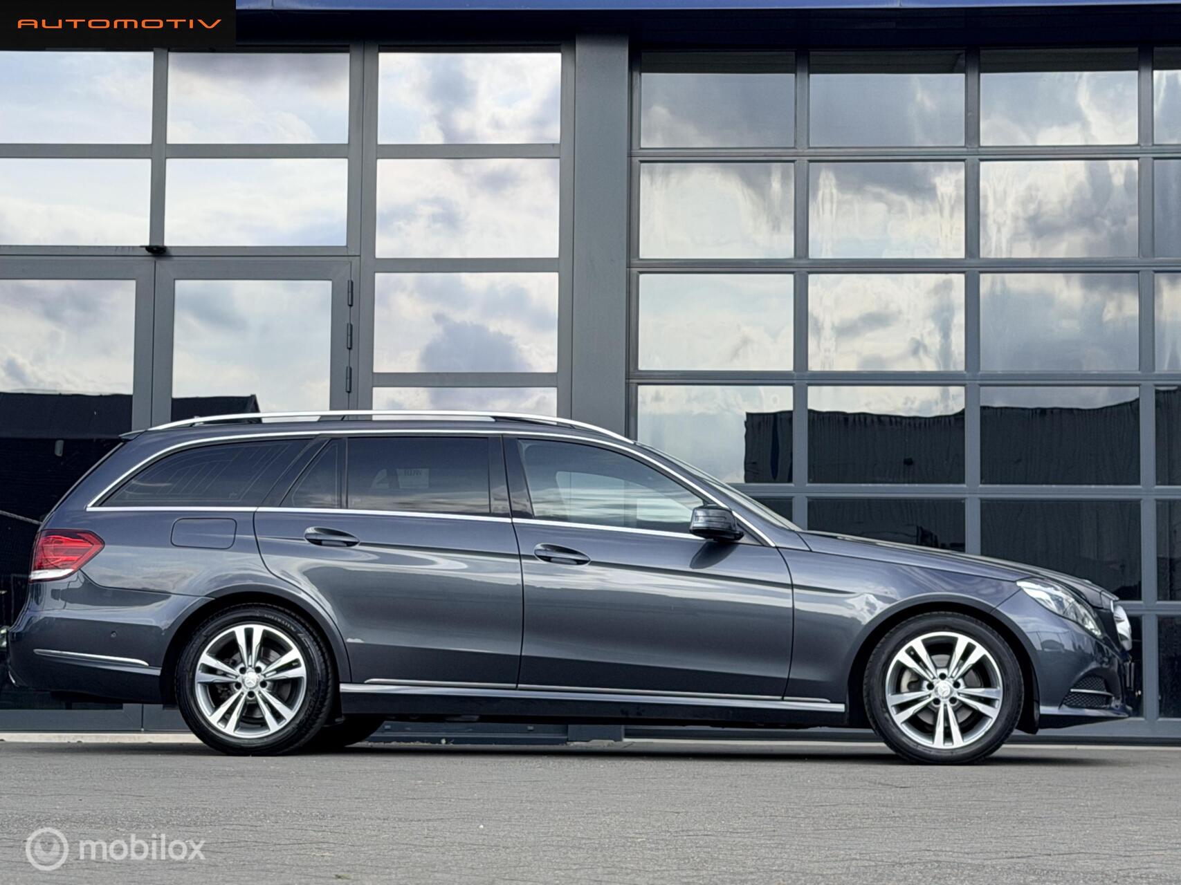 Foto van Mercedes-Benz E 200
