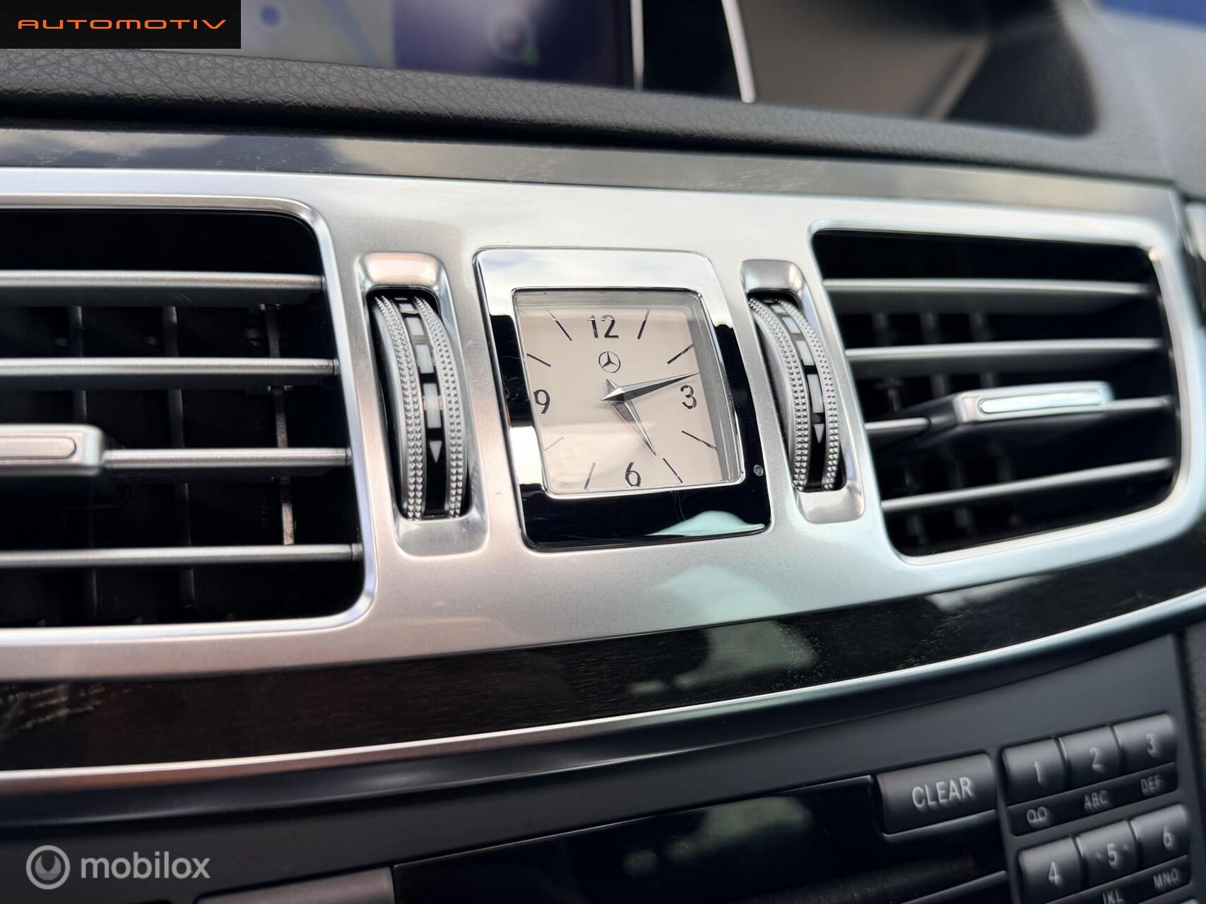 Foto van Mercedes-Benz E 200