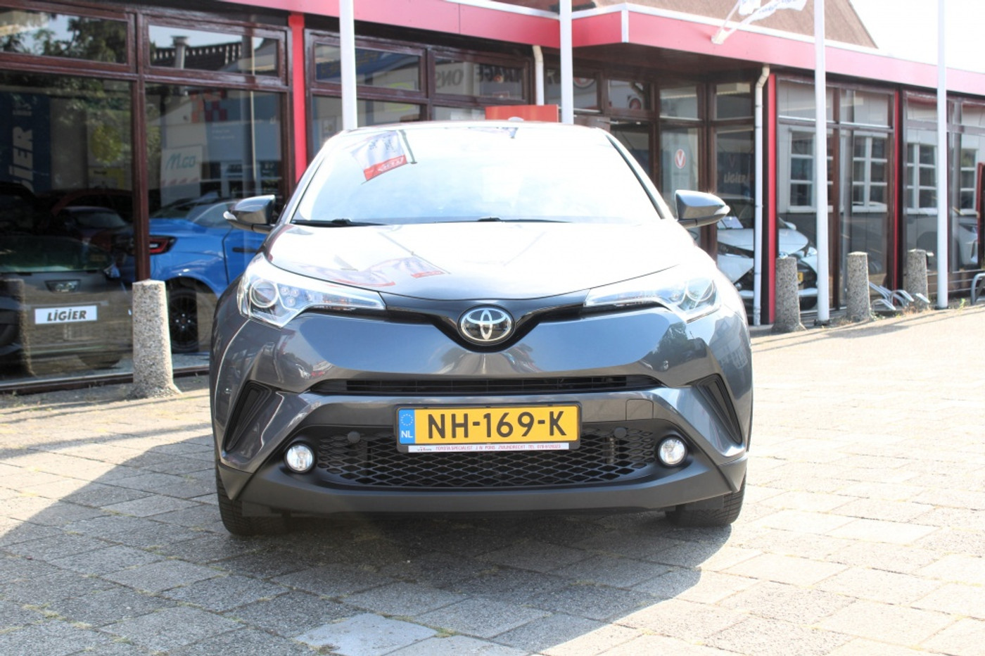 Foto van Toyota Toyota C-hr