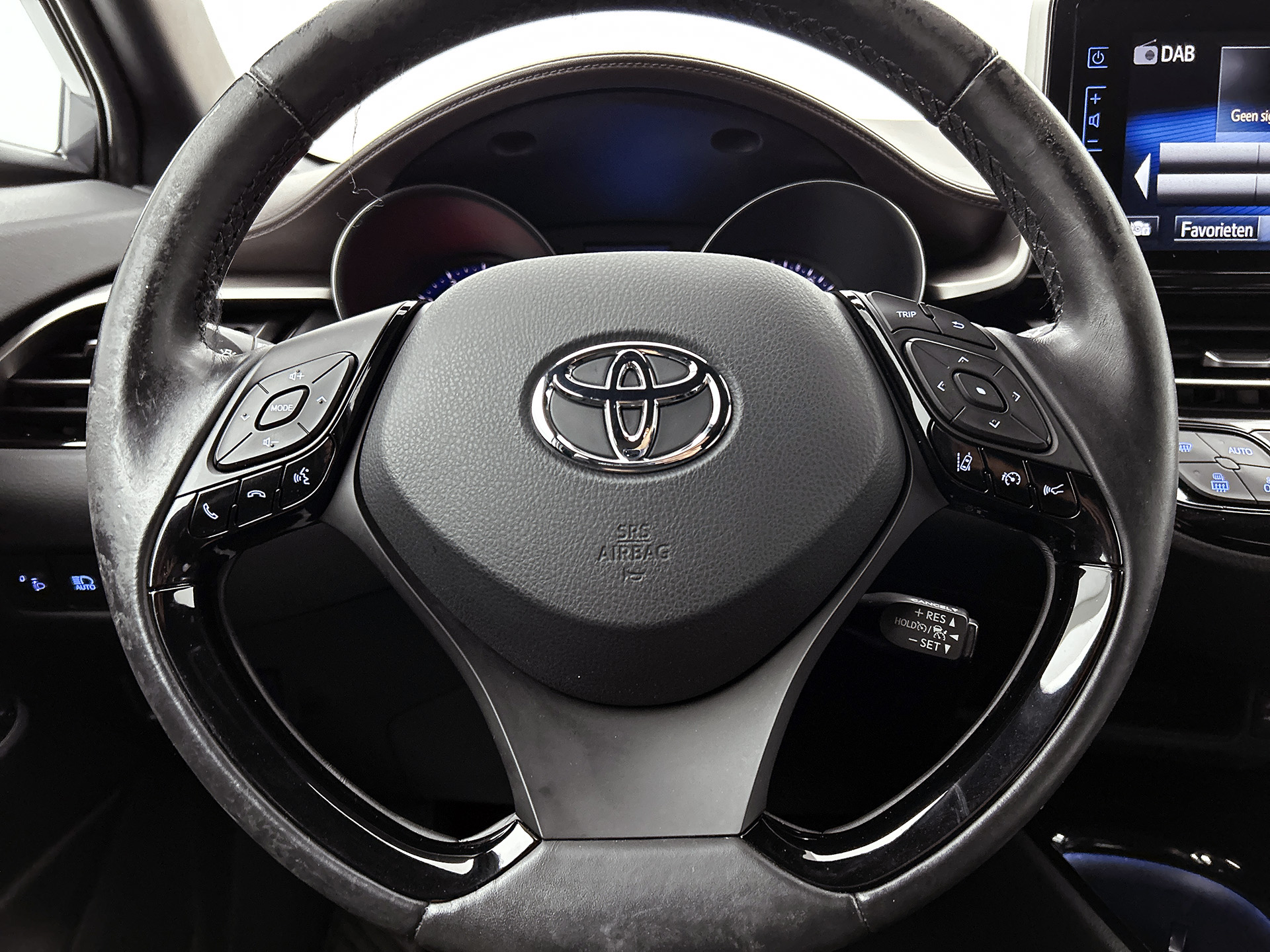 Foto van Toyota Toyota C-hr
