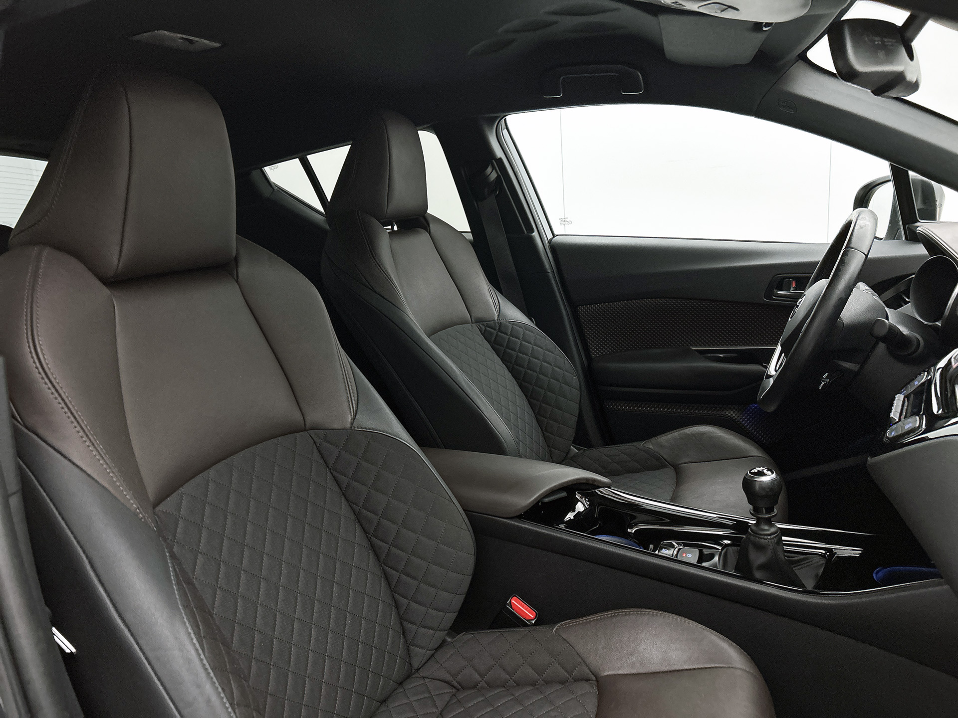 Foto van Toyota Toyota C-hr