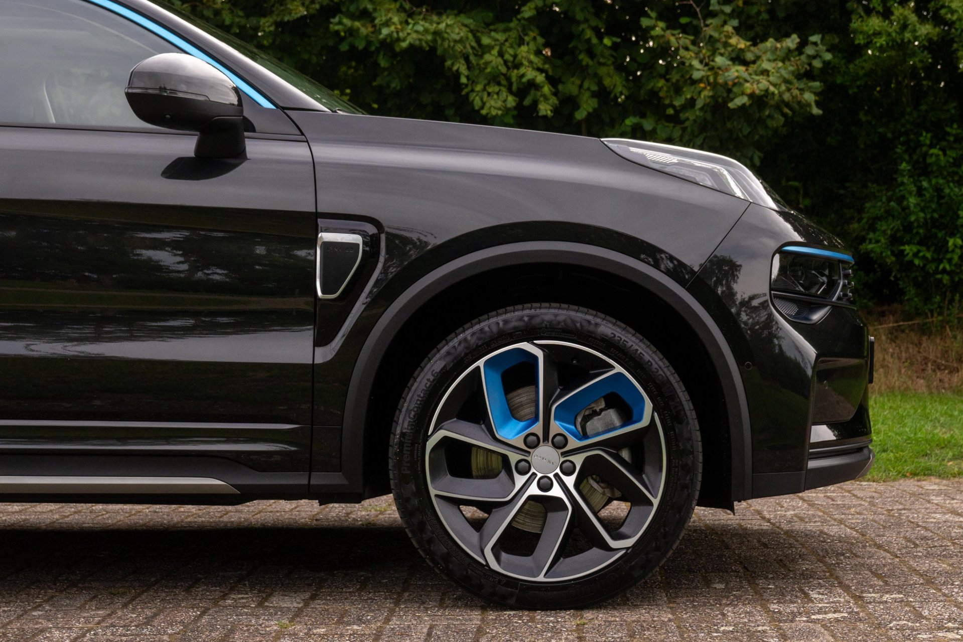 Foto van Lynk&co LYNK & Co 01