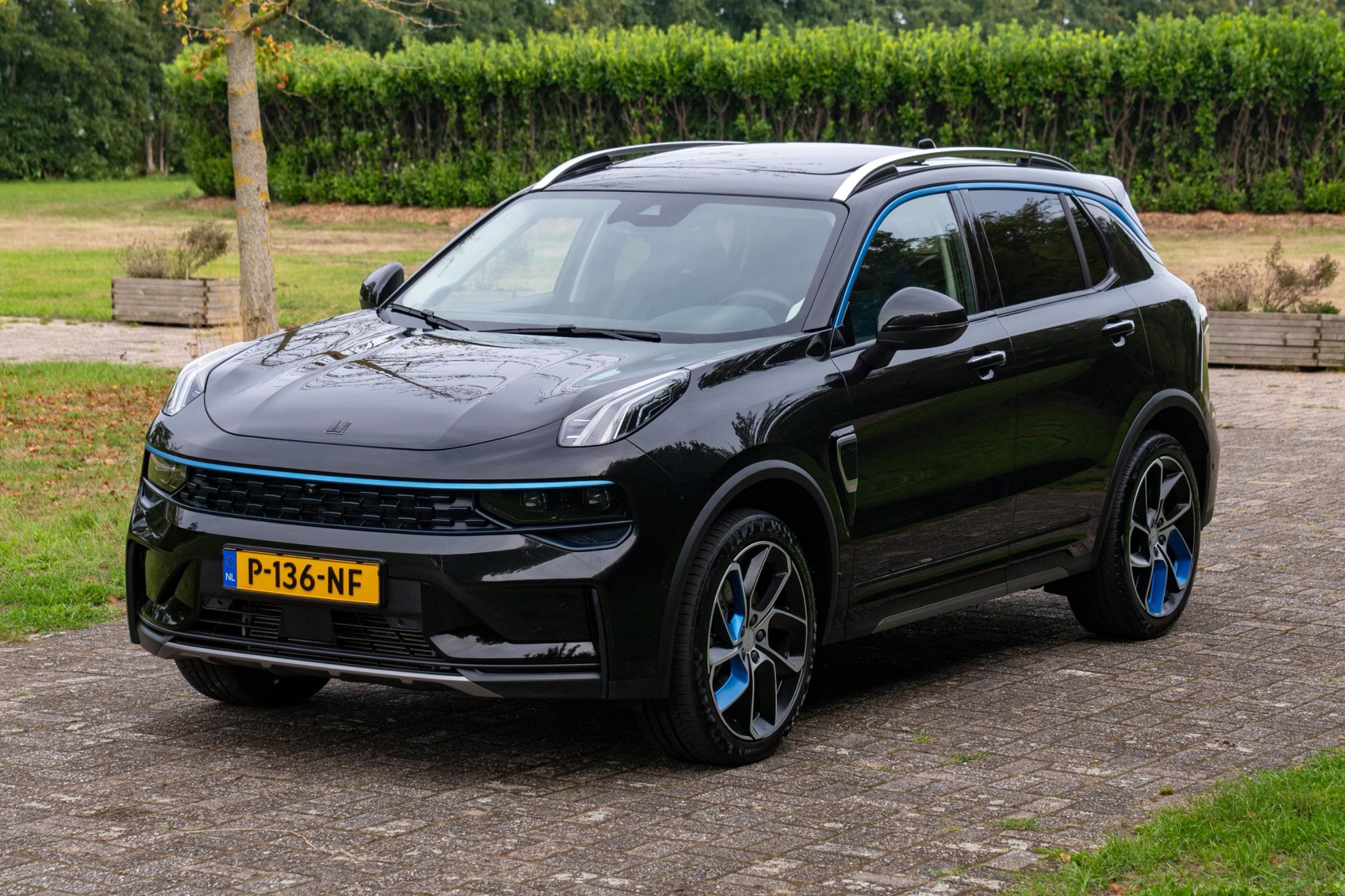 Foto van Lynk&co LYNK & Co 01