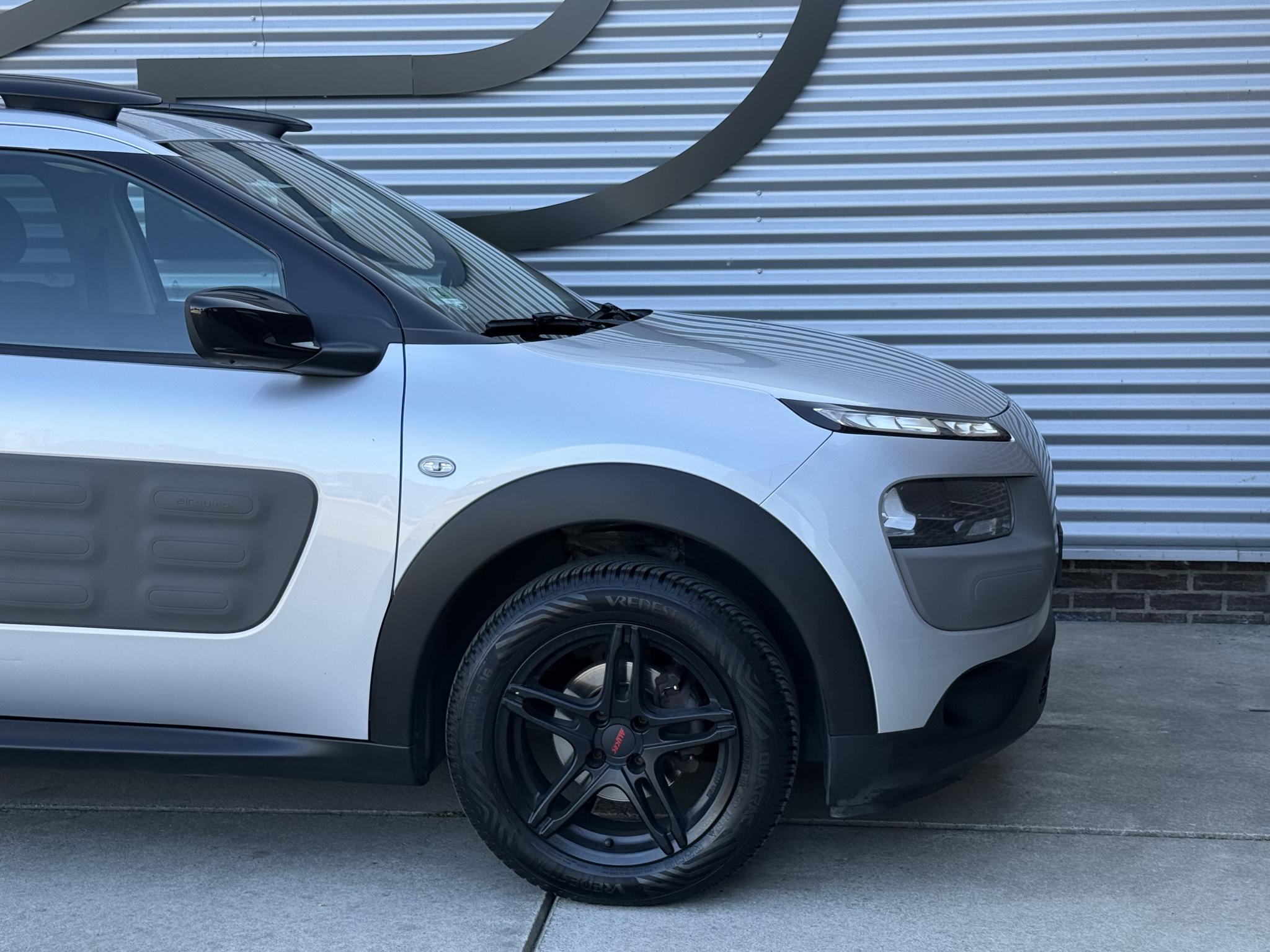 Foto van Citroen C4 Cactus