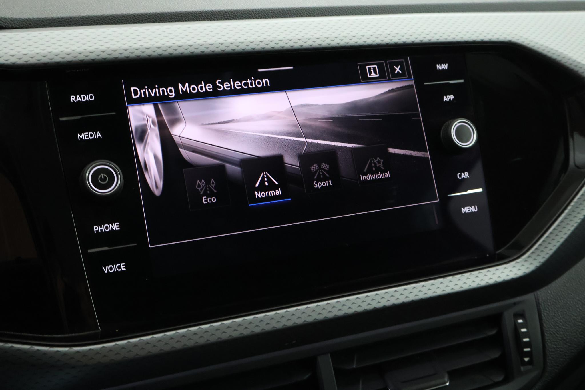 Foto van Volkswagen T-cross