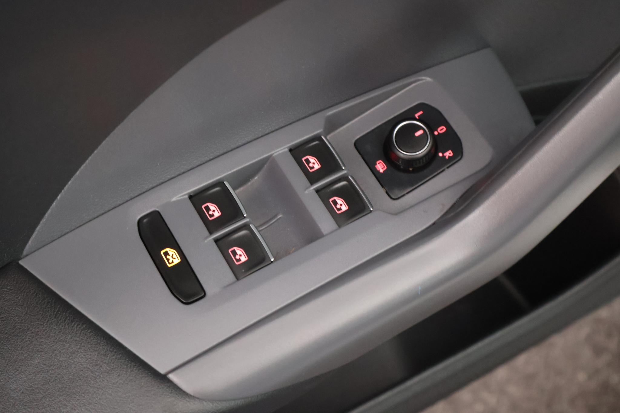 Foto van Volkswagen T-cross