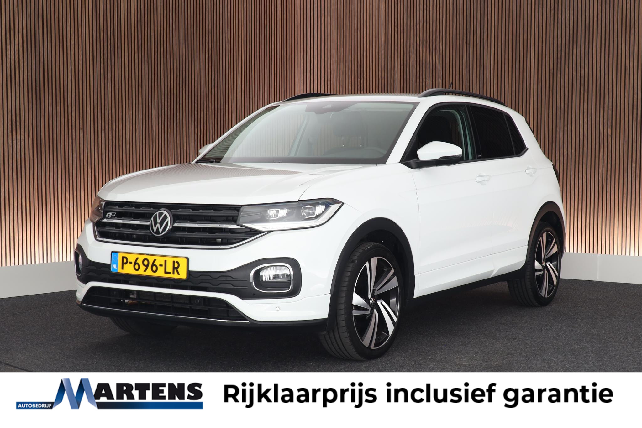 Volkswagen T-cross 1.0 TSI 110pk DSG R-Line United 2021 - voorkant