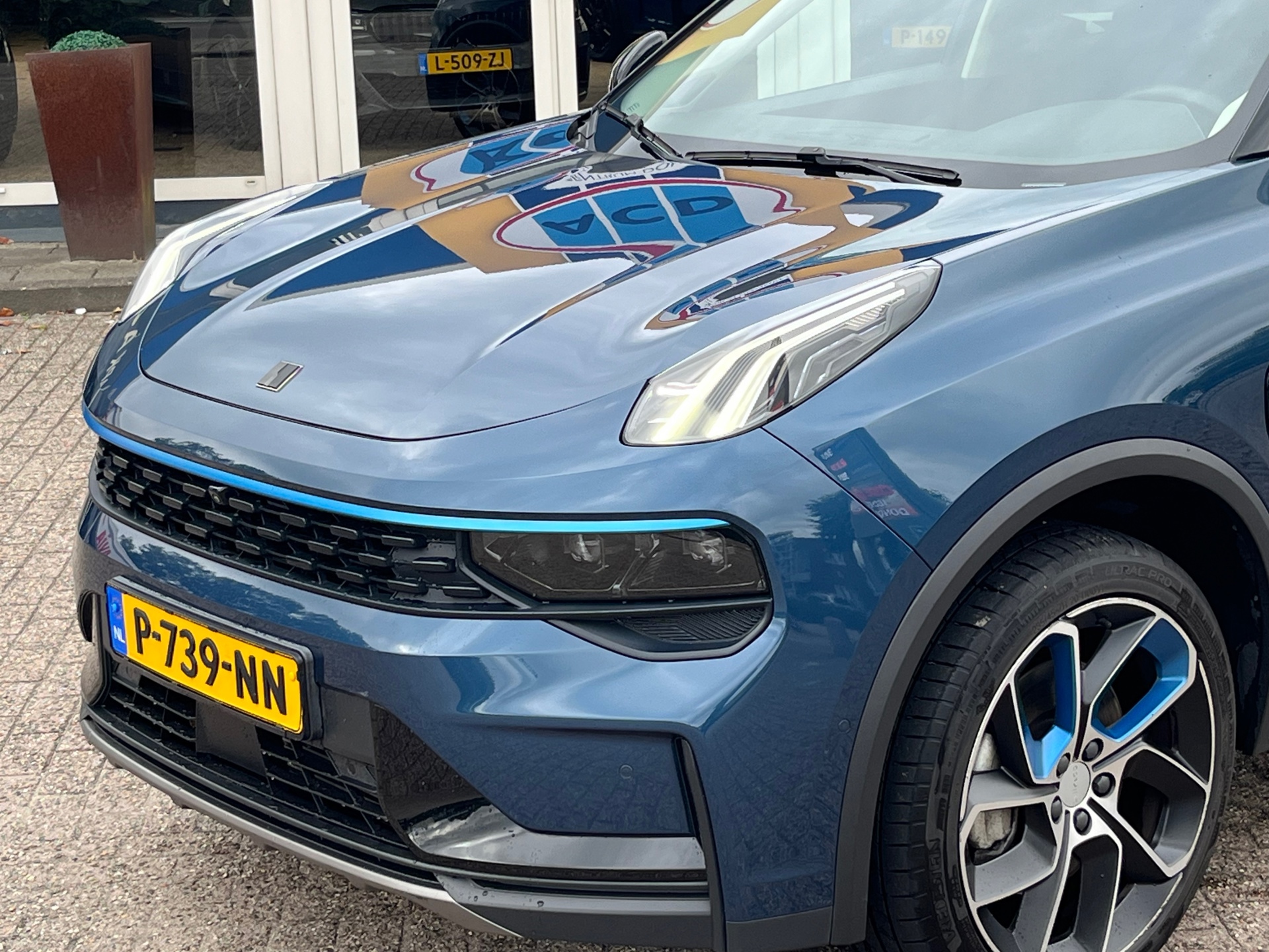 Foto van Lynk&co LYNK & Co 01