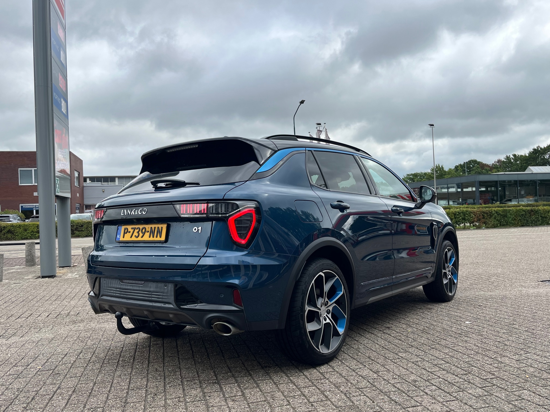 Foto van Lynk&co LYNK & Co 01