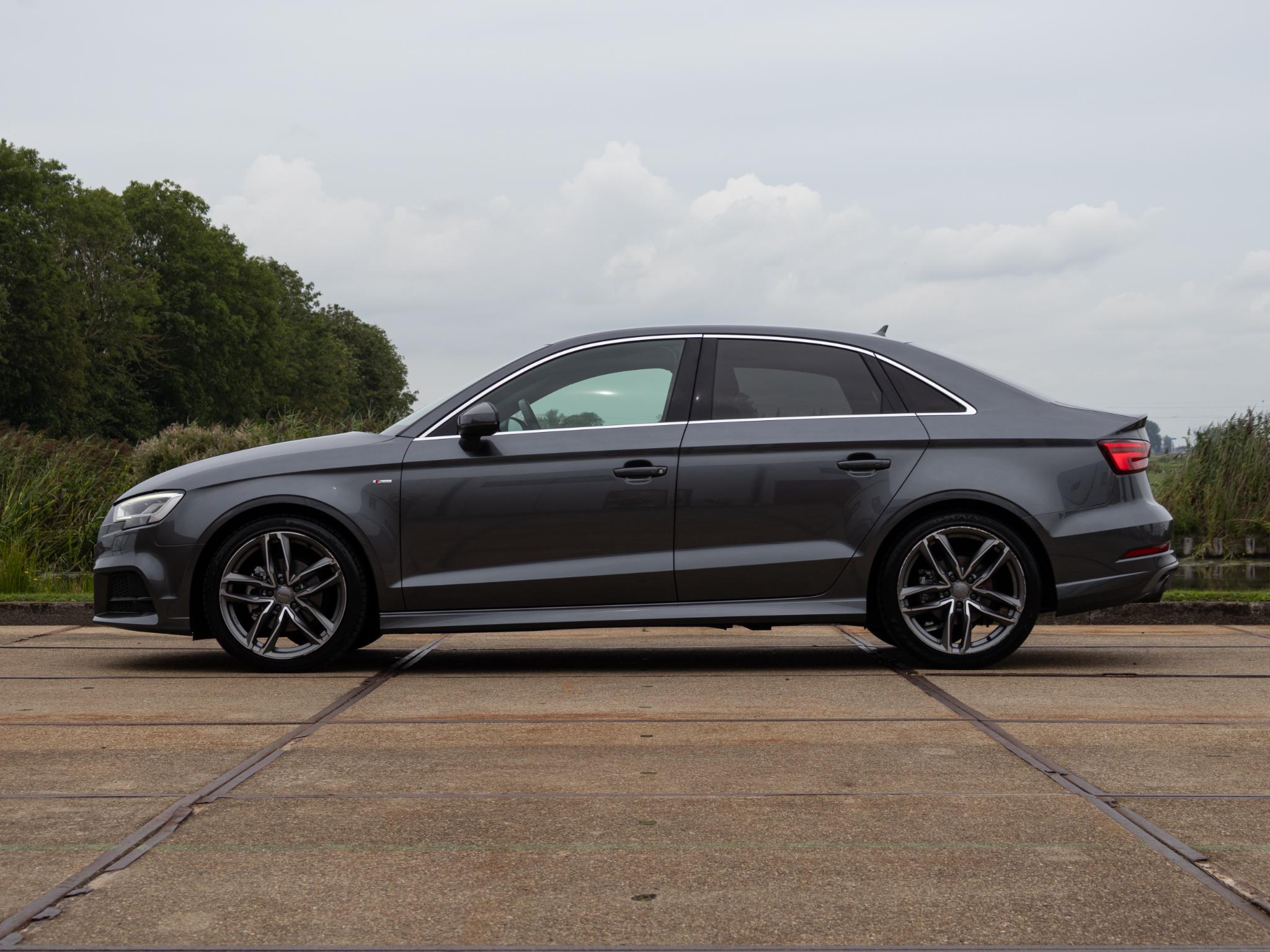 Foto van Audi A3 Limousine