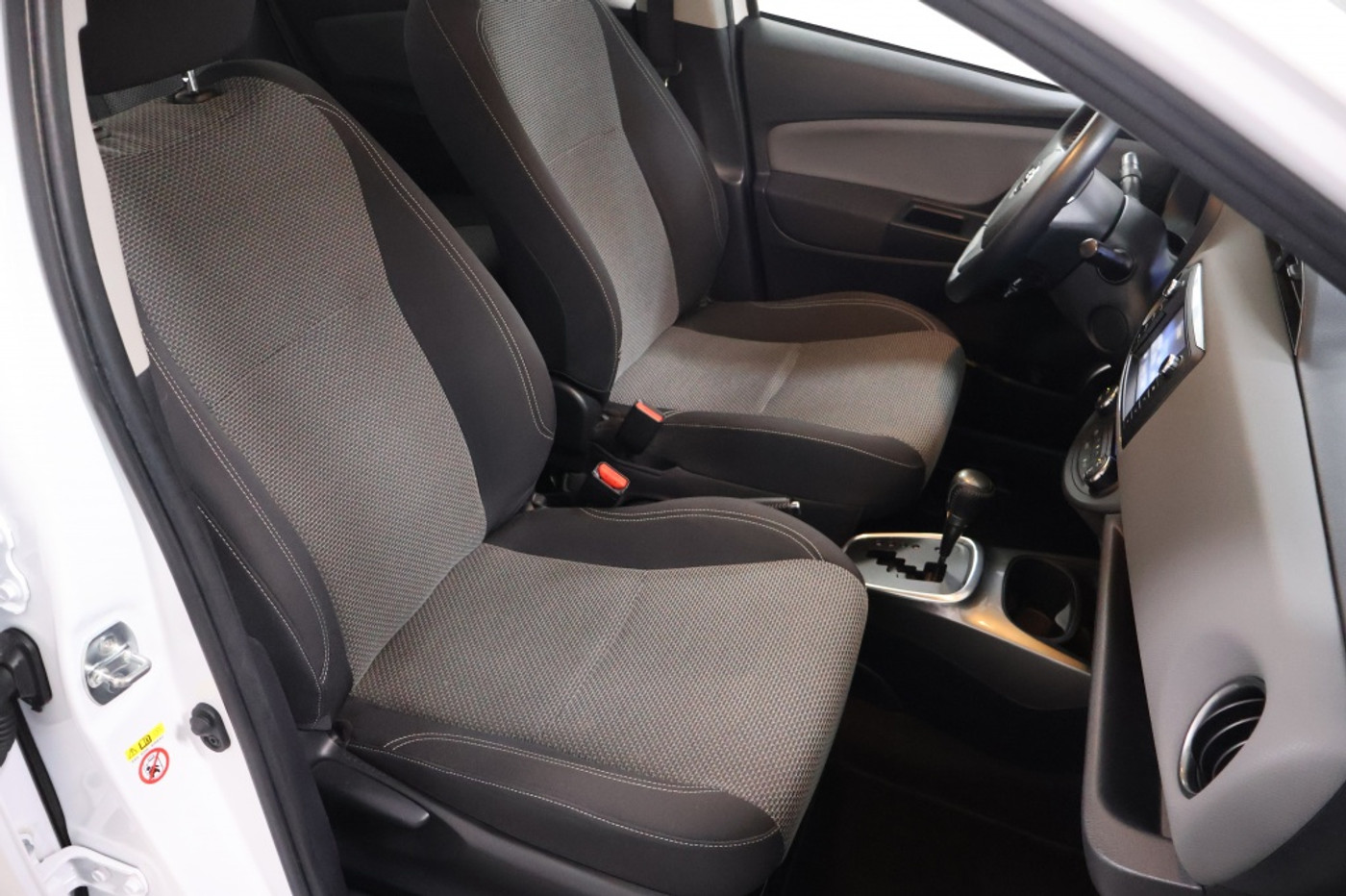 Foto van Toyota Toyota Yaris Hybrid