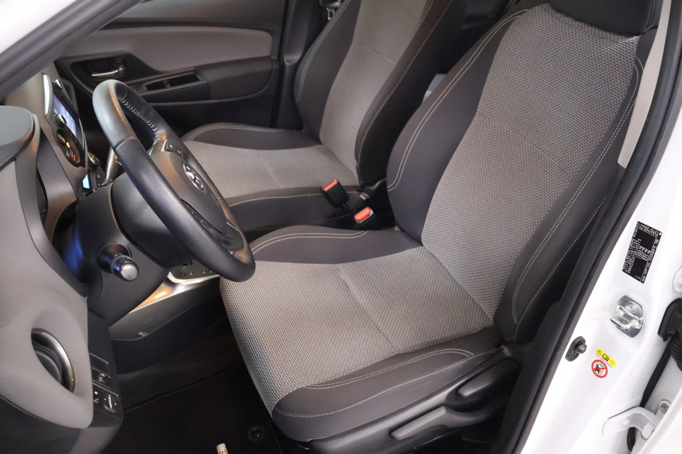 Foto van Toyota Toyota Yaris Hybrid