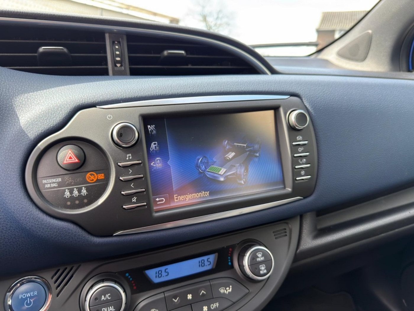 Foto van Toyota Toyota Yaris Hybrid
