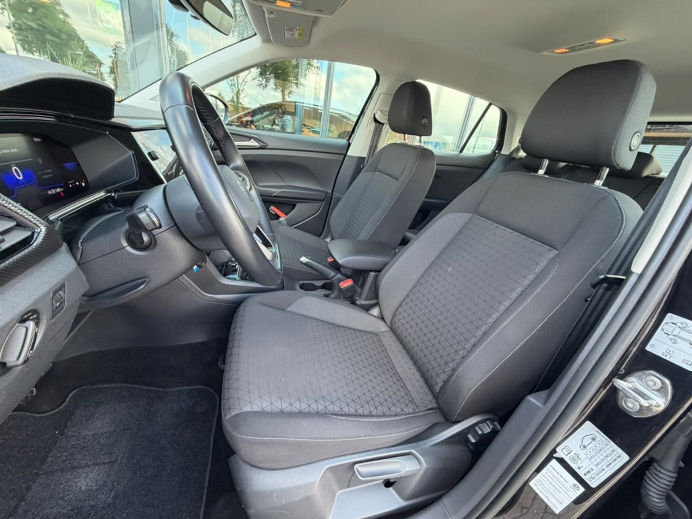 Foto van Volkswagen T-cross