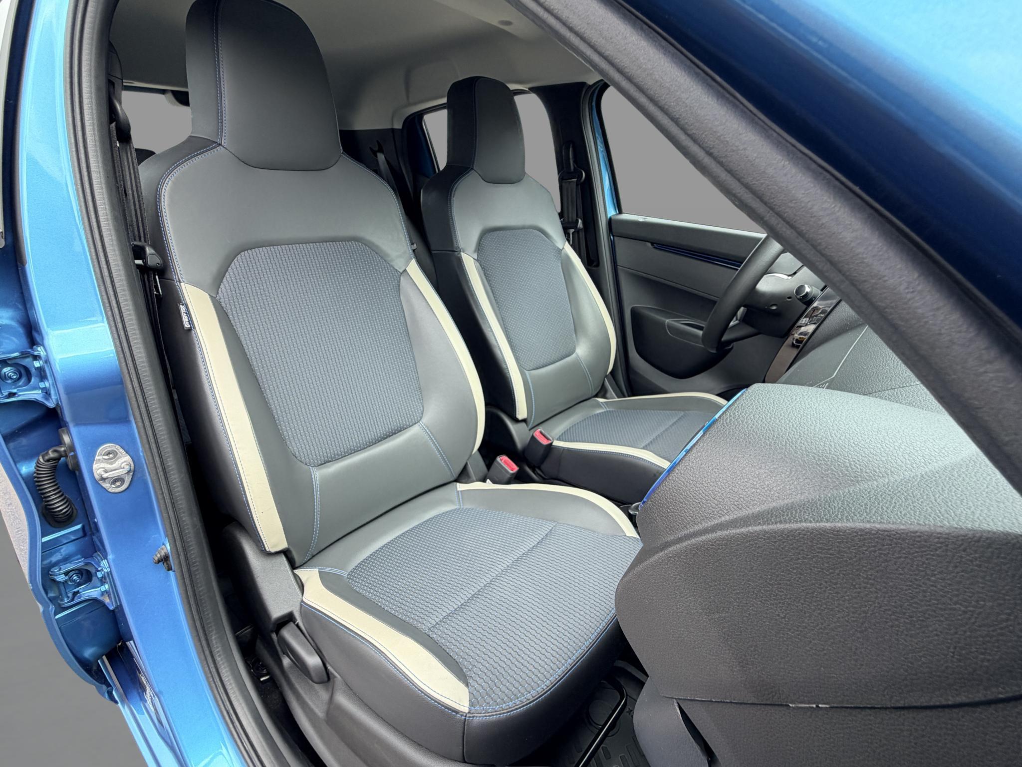 Foto van Dacia Spring