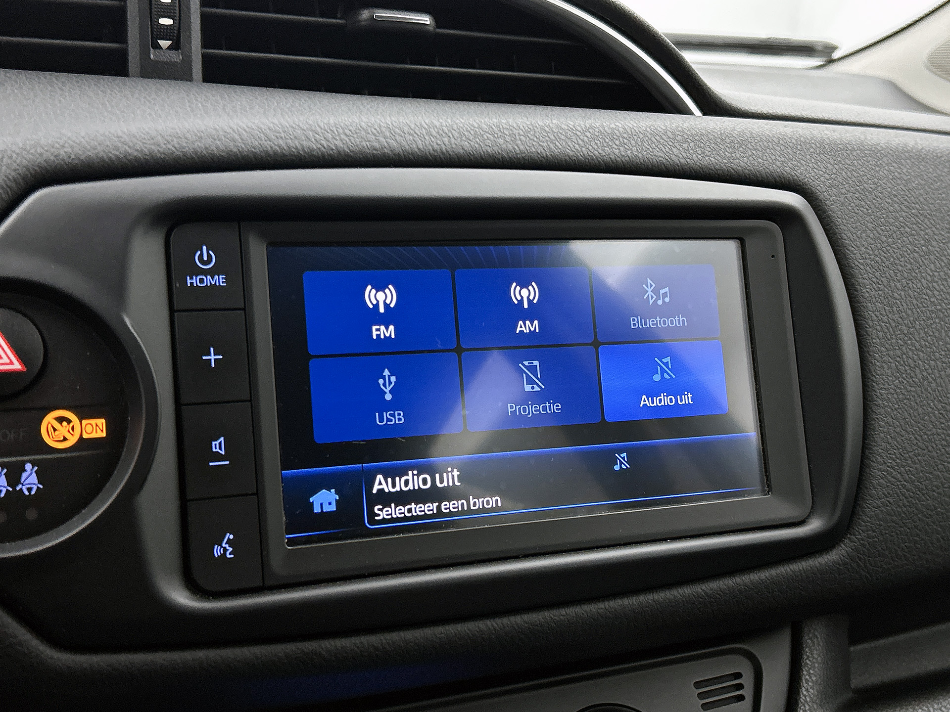 Foto van Toyota Toyota Yaris Hybrid