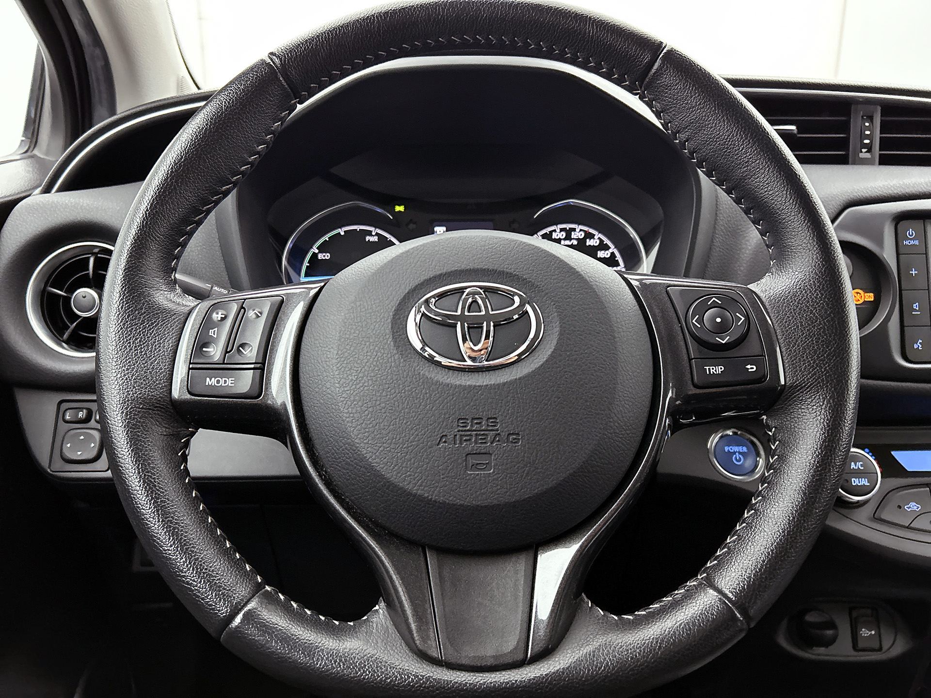 Foto van Toyota Toyota Yaris Hybrid