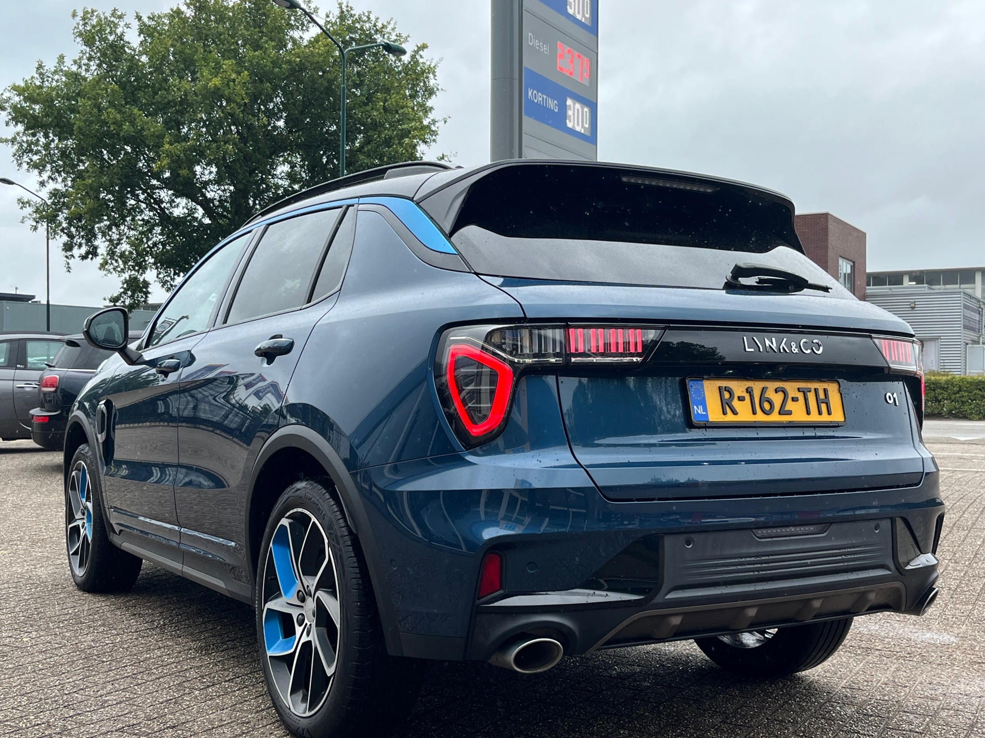 Foto van Lynk&co LYNK & Co 01