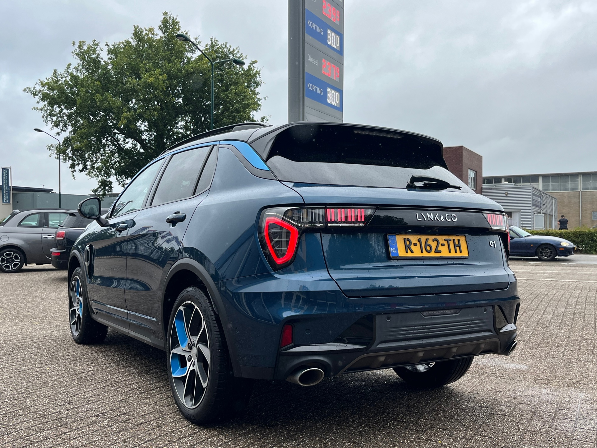 Foto van Lynk&co LYNK & Co 01